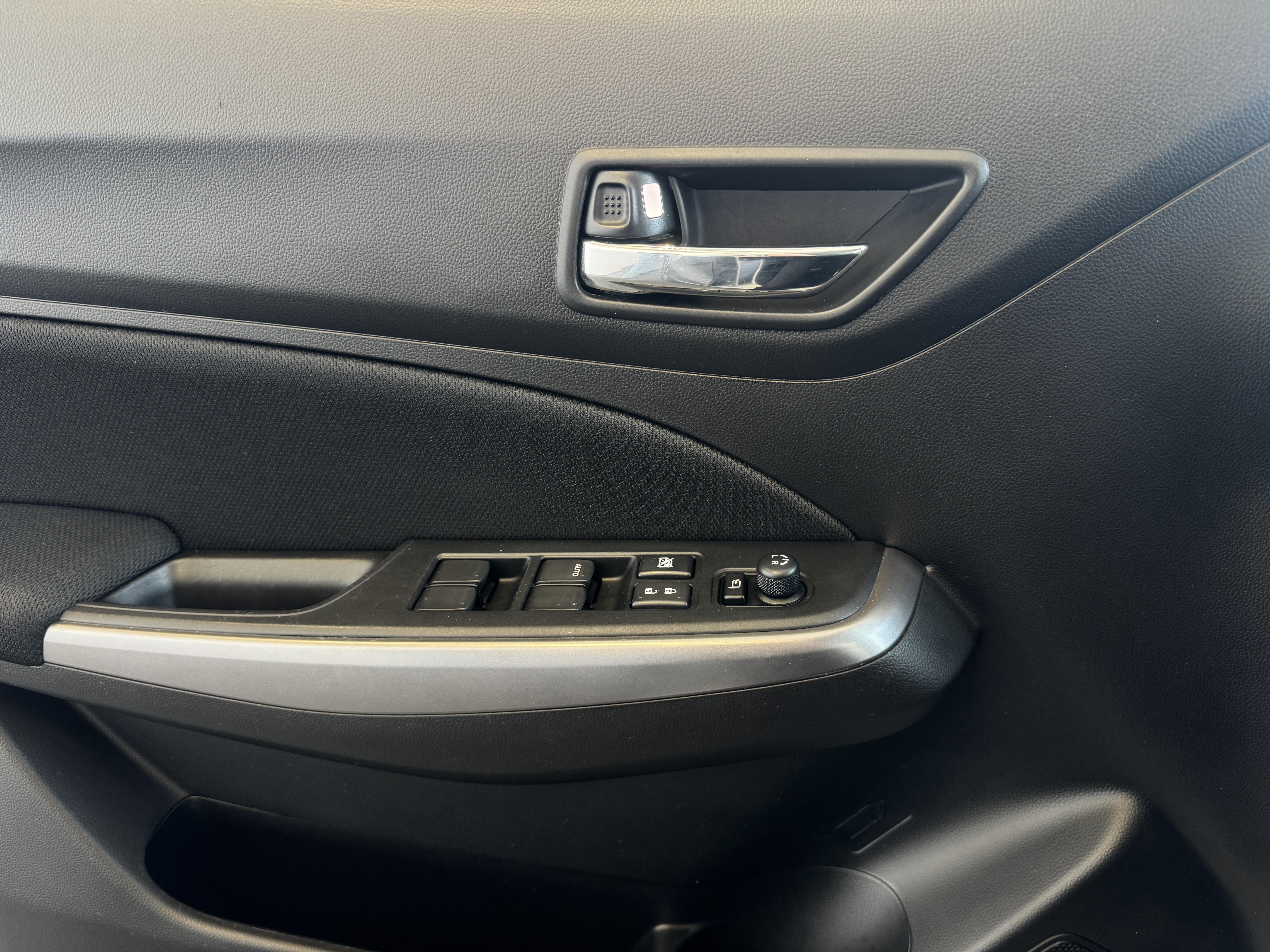 SUZUKI Swift 1.2 Dualjet Hybrid Pack - Véhicule Occasion Océane Auto