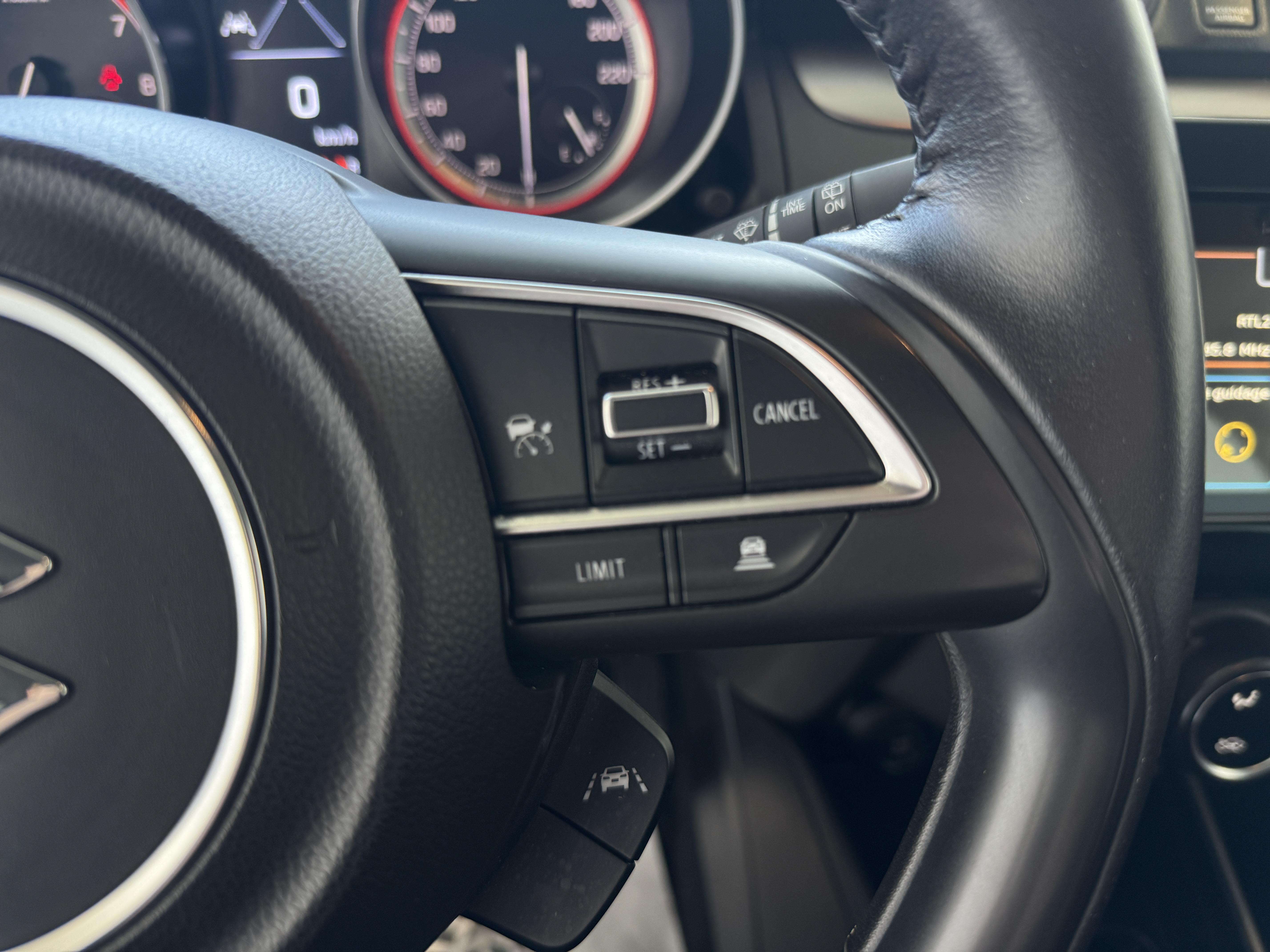 SUZUKI Swift 1.2 Dualjet Hybrid Pack - Véhicule Occasion Océane Auto