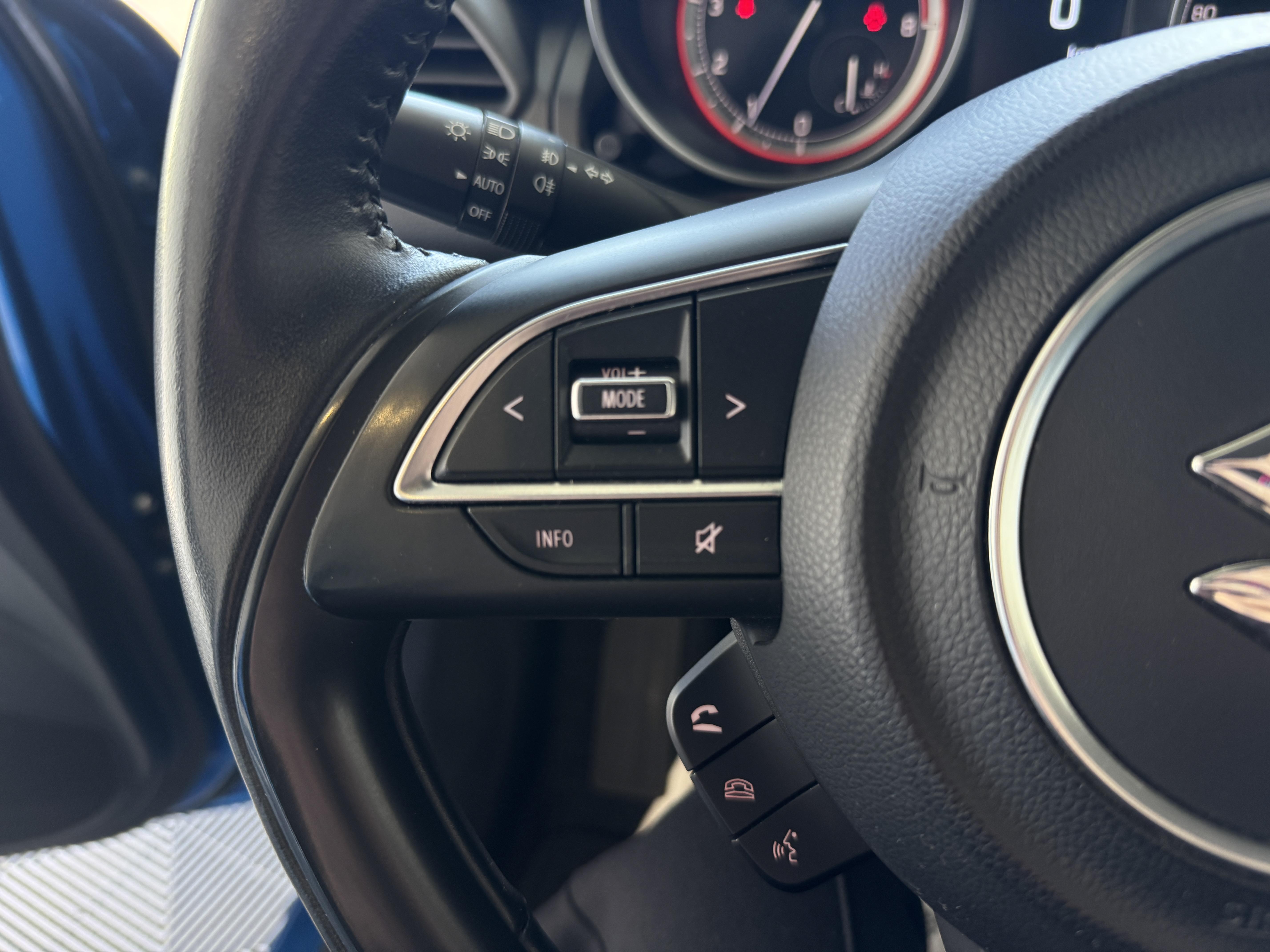 SUZUKI Swift 1.2 Dualjet Hybrid Pack - Véhicule Occasion Océane Auto