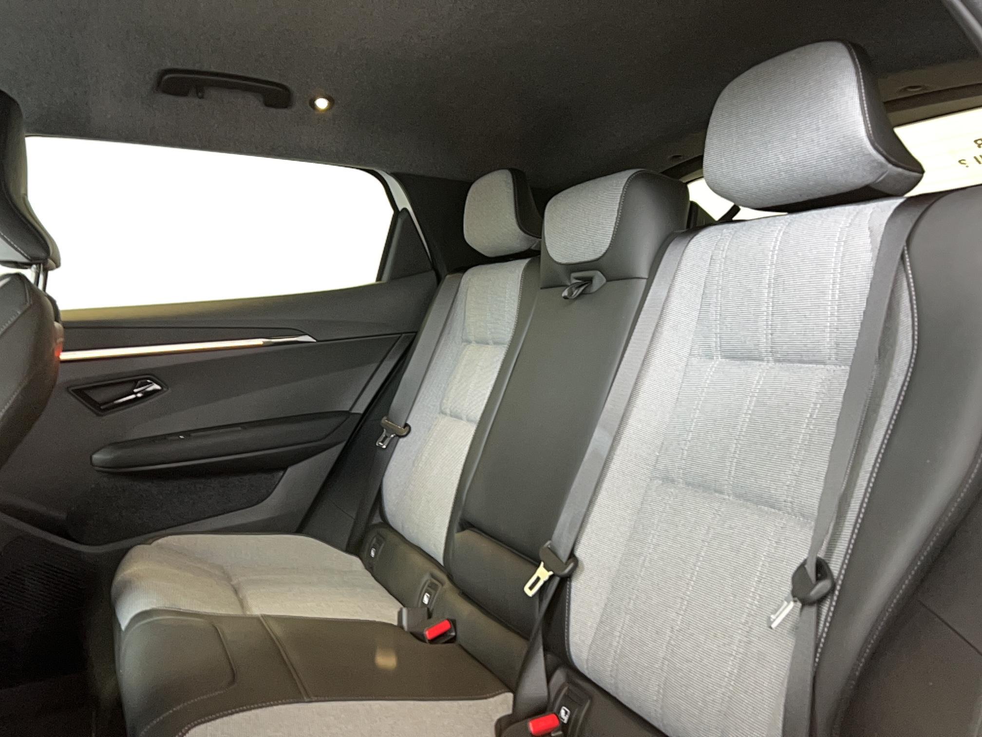 MITSUBISHI Eclipse Cross 87 kWh 218 Invite+ - Véhicule Occasion Océane Auto