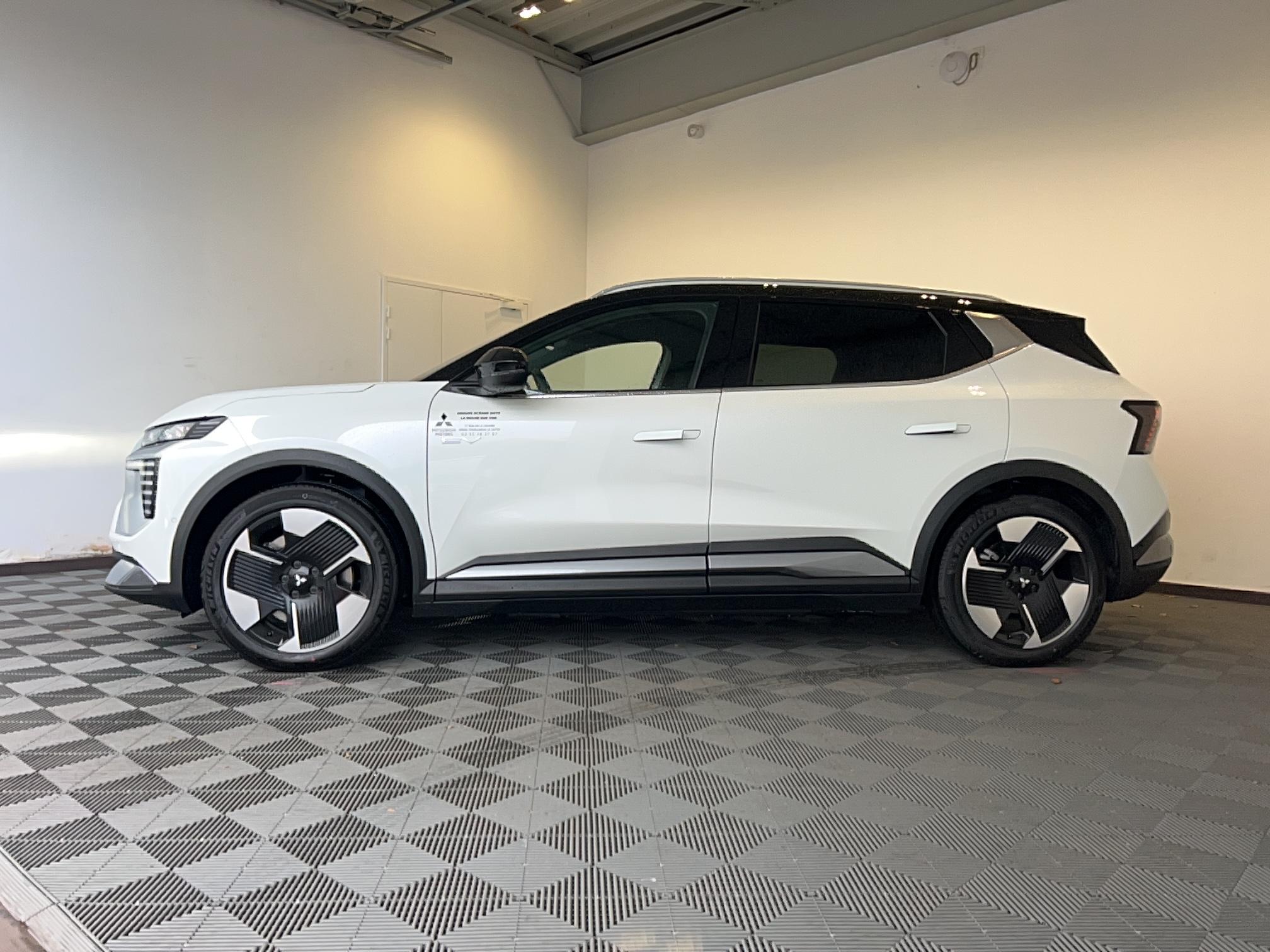 MITSUBISHI Eclipse Cross 87 kWh 218 Invite+ - Véhicule Occasion Océane Auto