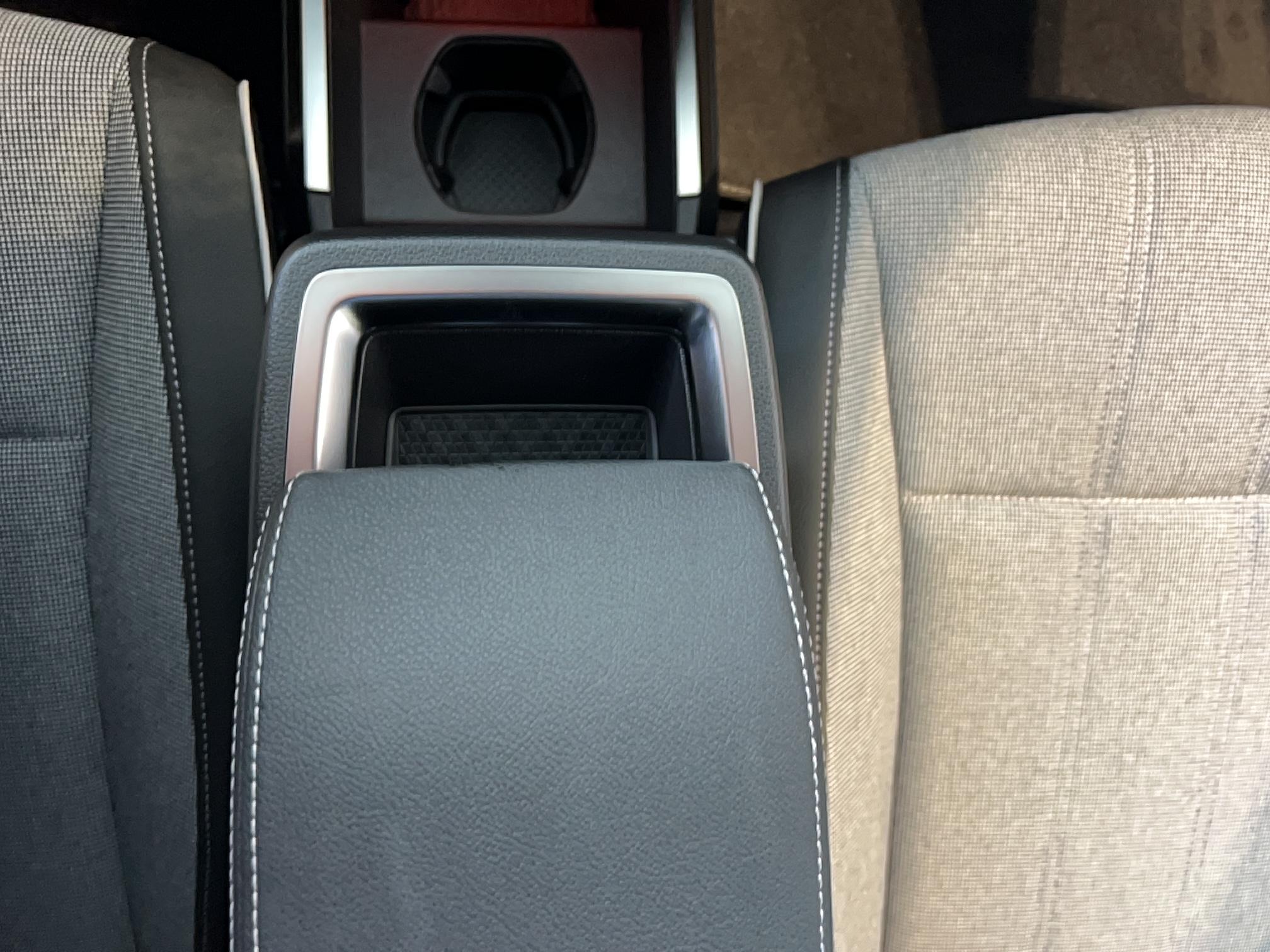 MITSUBISHI Eclipse Cross 87 kWh 218 Invite+ - Véhicule Occasion Océane Auto