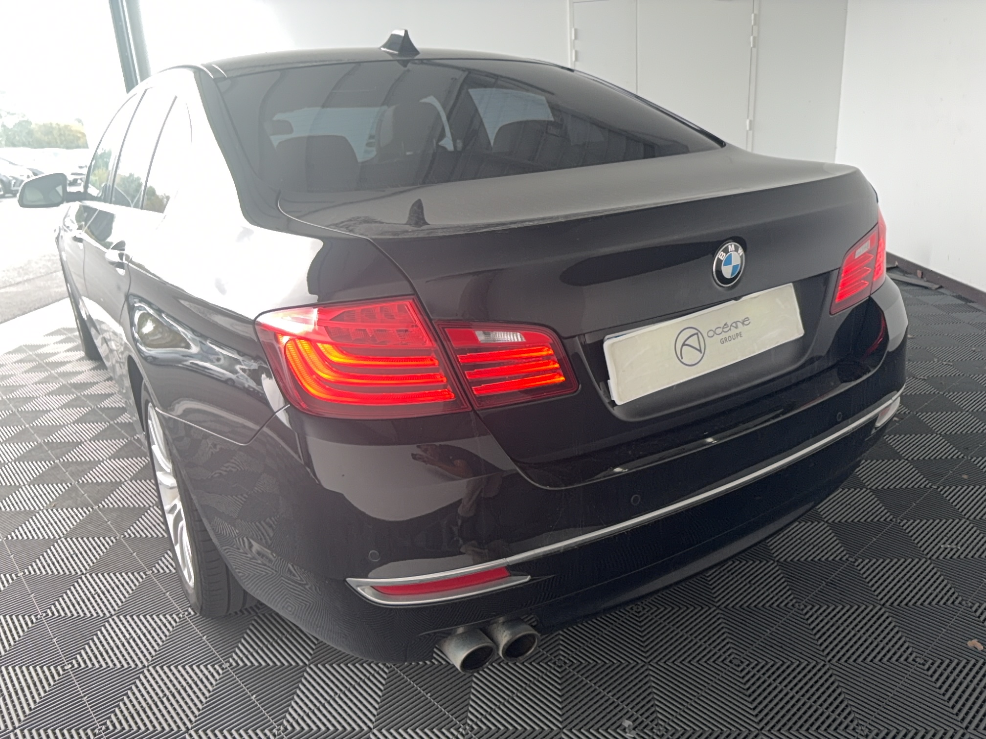 BMW 520d 190 ch Luxury A - Véhicule Occasion - Océane Auto BMW 520d 190 ch Luxury A - Véhicule Occasion Océane Auto