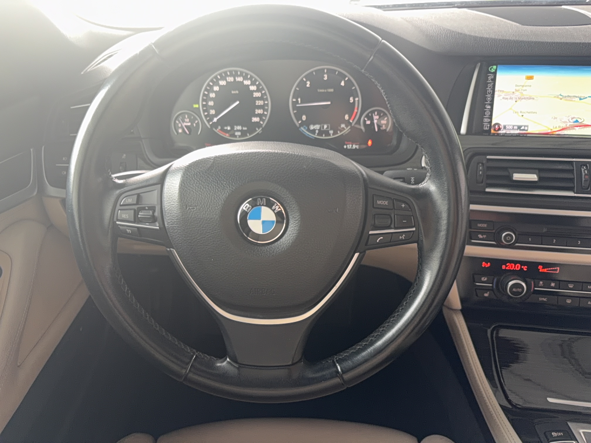 BMW 520d 190 ch Luxury A - Véhicule Occasion - Océane Auto BMW 520d 190 ch Luxury A - Véhicule Occasion Océane Auto