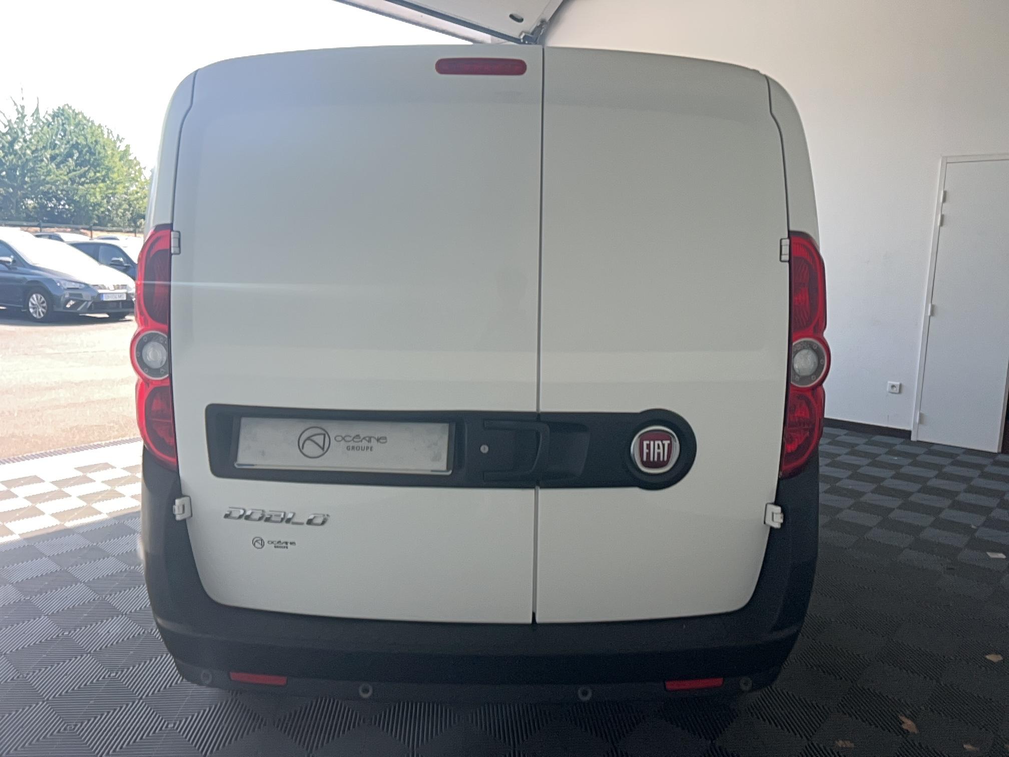 FIAT DOBLO CARGO FT 1.3 MULTIJET 95 BUSINESS - Véhicule Occasion - Océane Auto FIAT DOBLO CARGO FT 1.3 MULTIJET 95 BUSINESS - Véhicule Occasion Océane Auto