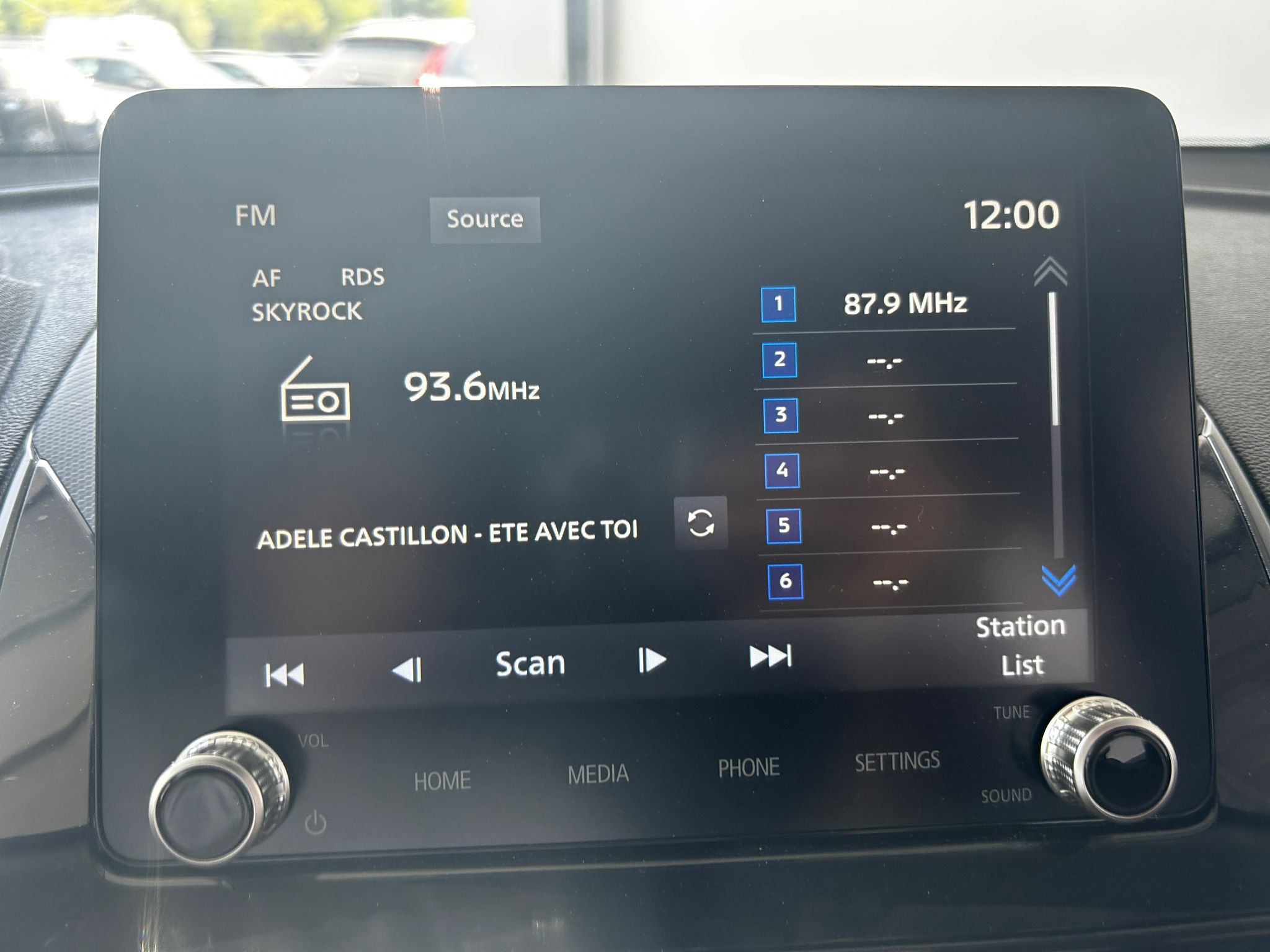MITSUBISHI Eclipse Cross 2.4 MIVEC PHEV Twin Motor 4WD Invite - Véhicule Occasion Océane Auto