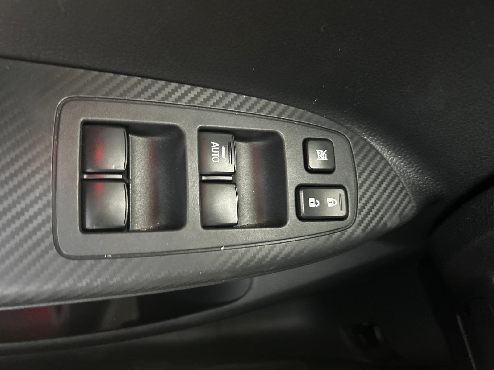 MITSUBISHI Eclipse Cross 2.4 MIVEC PHEV Twin Motor 4WD Invite - Véhicule Occasion Océane Auto
