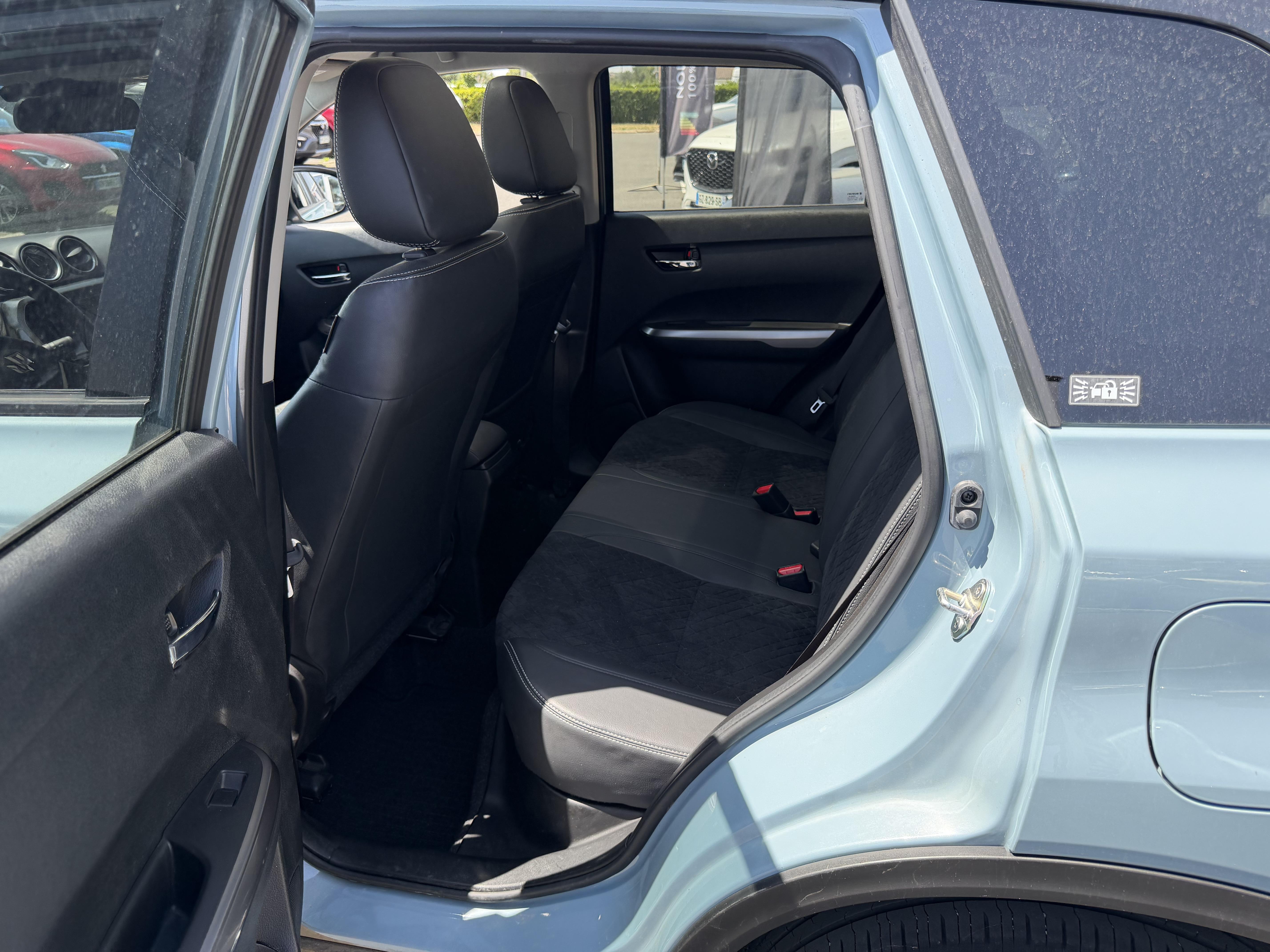SUZUKI Vitara 1.4 Boosterjet Allgrip Hybrid Style - Véhicule Occasion - Océane Auto SUZUKI Vitara 1.4 Boosterjet Allgrip Hybrid Style - Véhicule Occasion Océane Auto