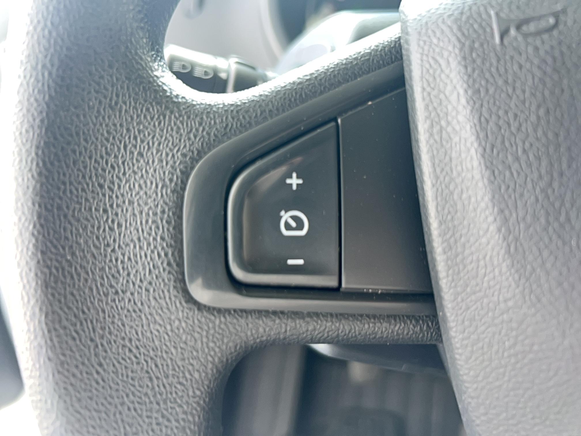 RENAULT KANGOO EXPRESS BLUE DCI 95 EXTRA R-LINK - Véhicule Occasion - Océane Auto RENAULT KANGOO EXPRESS BLUE DCI 95 EXTRA R-LINK - Véhicule Occasion Océane Auto