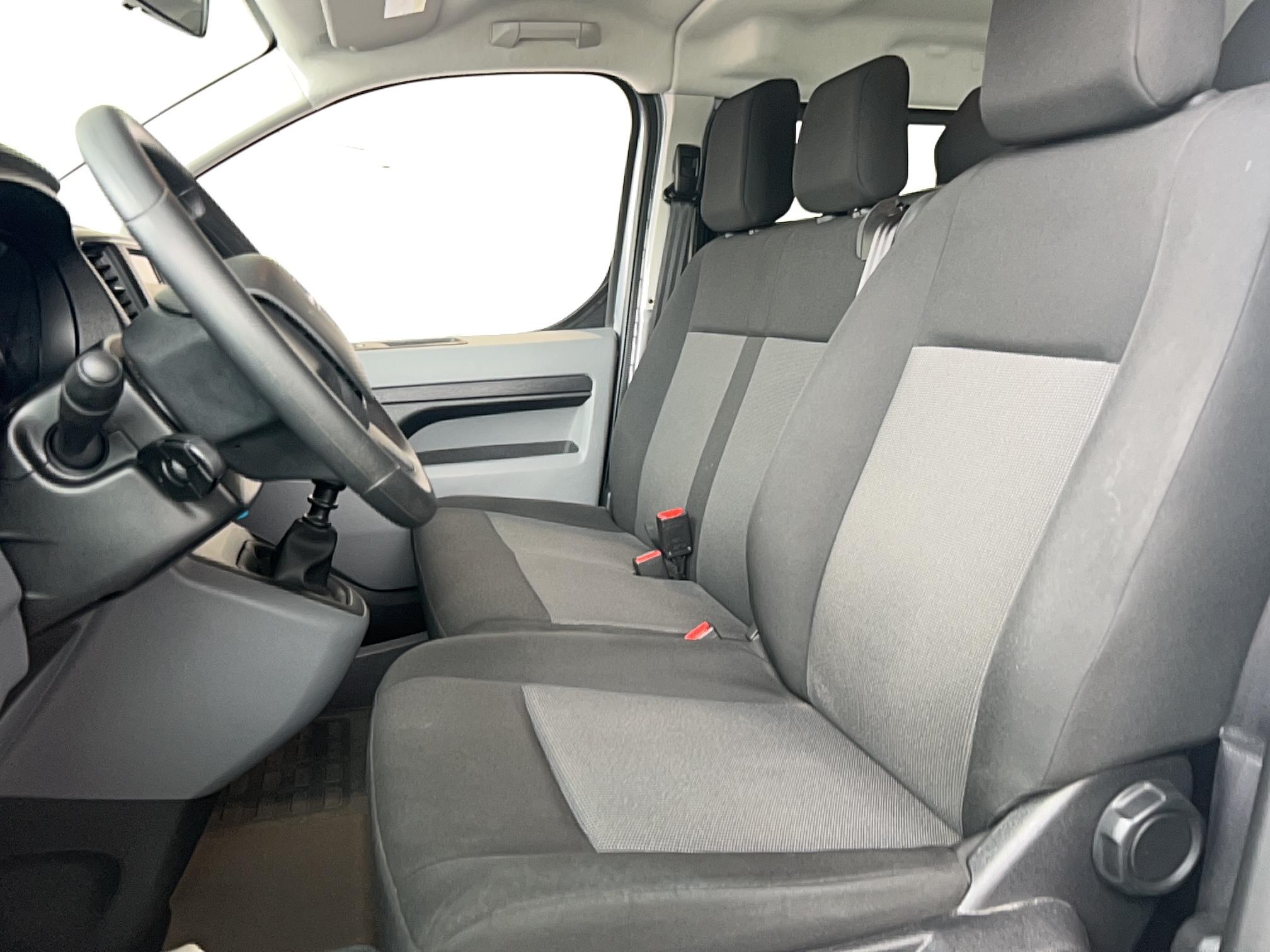 OPEL Vivaro Combi L3 1.5 Diesel 120 ch  - Véhicule Occasion Océane Auto