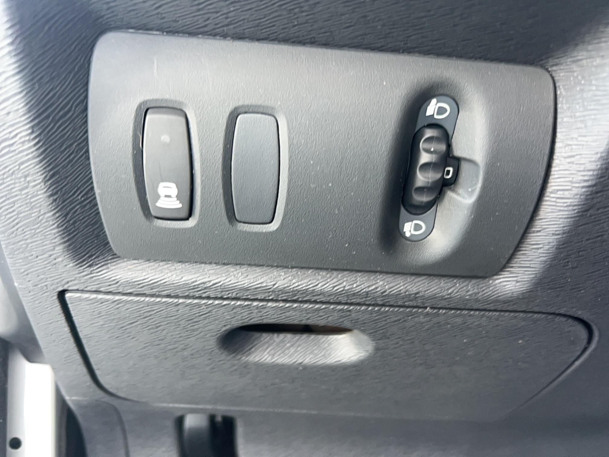 RENAULT KANGOO EXPRESS BLUE DCI 95 EXTRA R-LINK - Véhicule Occasion - Océane Auto RENAULT KANGOO EXPRESS BLUE DCI 95 EXTRA R-LINK - Véhicule Occasion Océane Auto