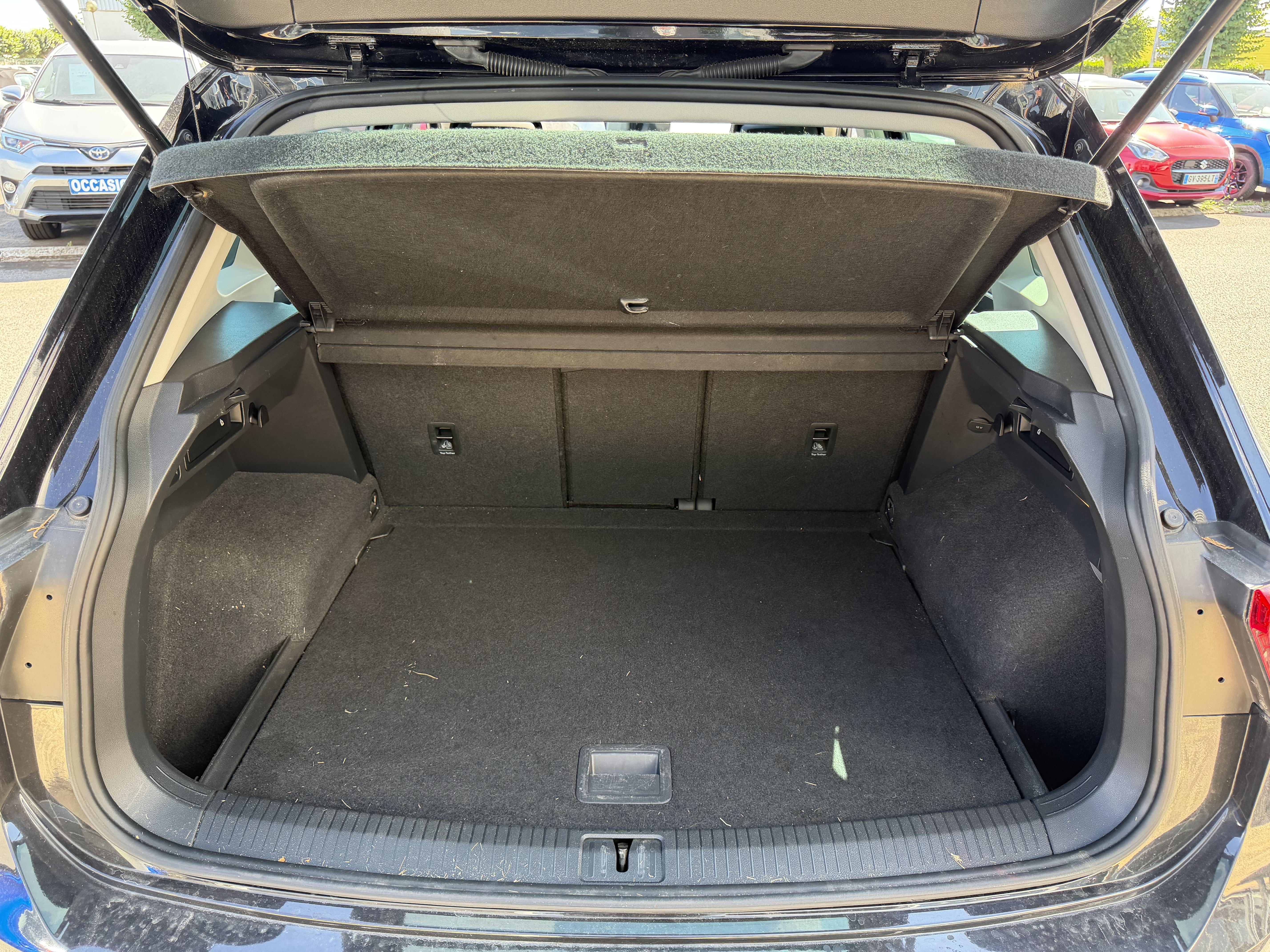 VOLKSWAGEN Tiguan 1.5 TSI EVO 150 DSG7 Carat - Véhicule Occasion - Océane Auto VOLKSWAGEN Tiguan 1.5 TSI EVO 150 DSG7 Carat - Véhicule Occasion Océane Auto