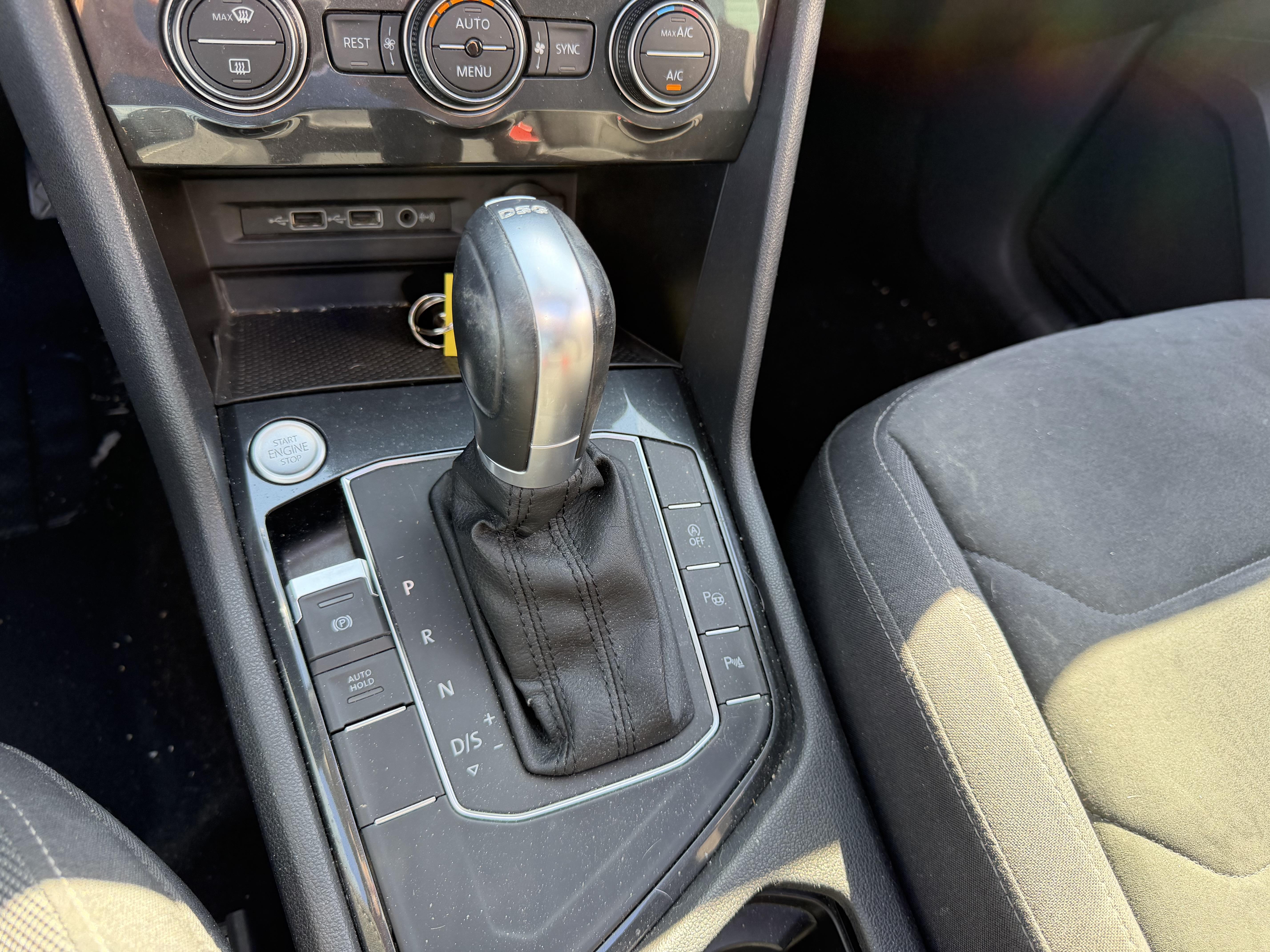 VOLKSWAGEN Tiguan 1.5 TSI EVO 150 DSG7 Carat - Véhicule Occasion - Océane Auto VOLKSWAGEN Tiguan 1.5 TSI EVO 150 DSG7 Carat - Véhicule Occasion Océane Auto