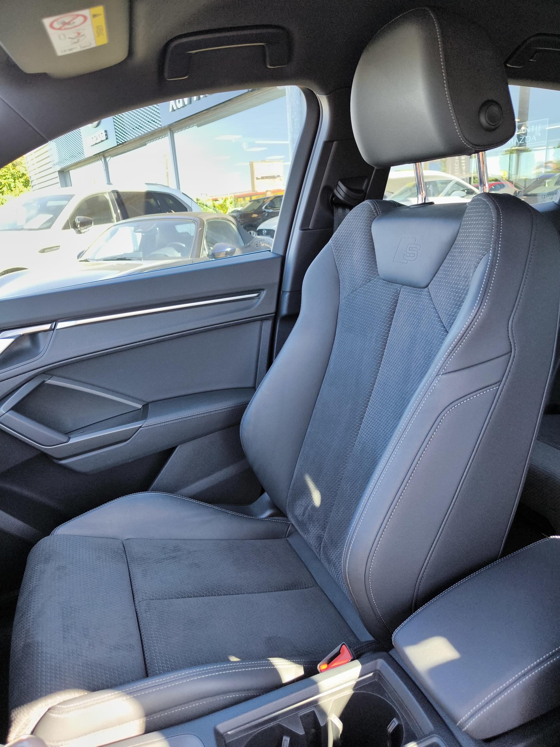 AUDI Q3 Sportback 45 TFSIe 245 ch S tronic 6 S line - Véhicule Occasion - Océane Auto AUDI Q3 Sportback 45 TFSIe 245 ch S tronic 6 S line - Véhicule Occasion Océane Auto