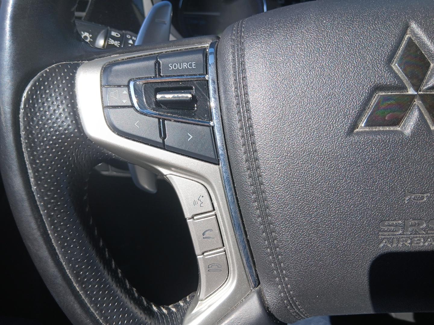 MITSUBISHI Outlander 2.4l PHEV Twin Motor 4WD Business - Véhicule Occasion - Océane Auto MITSUBISHI Outlander 2.4l PHEV Twin Motor 4WD Business - Véhicule Occasion Océane Auto