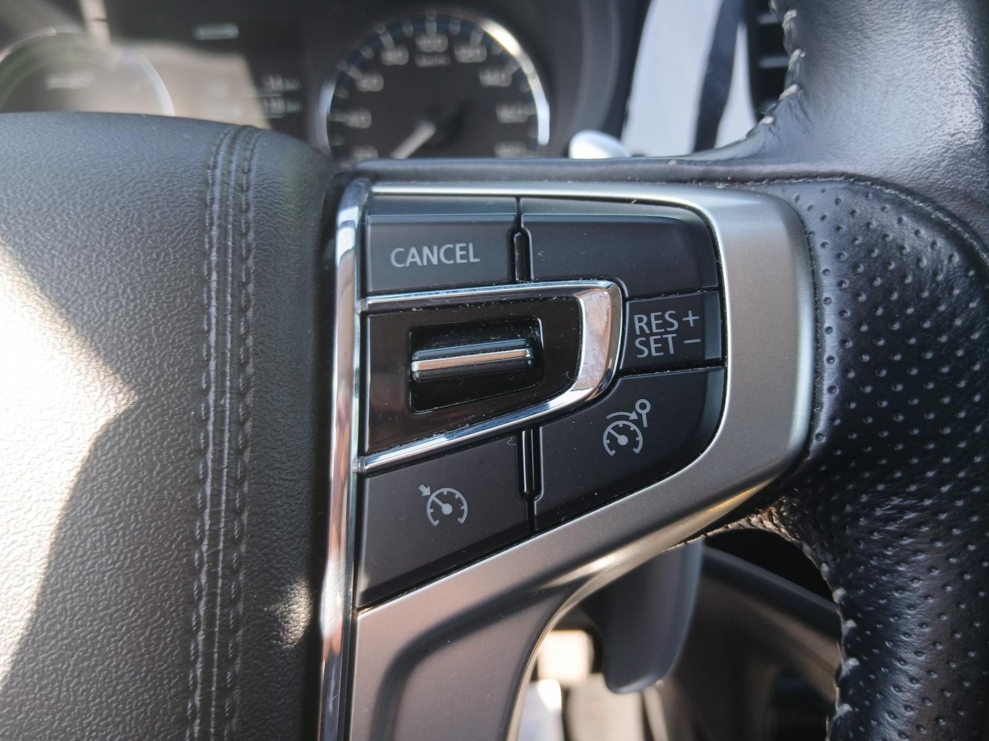 MITSUBISHI Outlander 2.4l PHEV Twin Motor 4WD Business - Véhicule Occasion - Océane Auto MITSUBISHI Outlander 2.4l PHEV Twin Motor 4WD Business - Véhicule Occasion Océane Auto