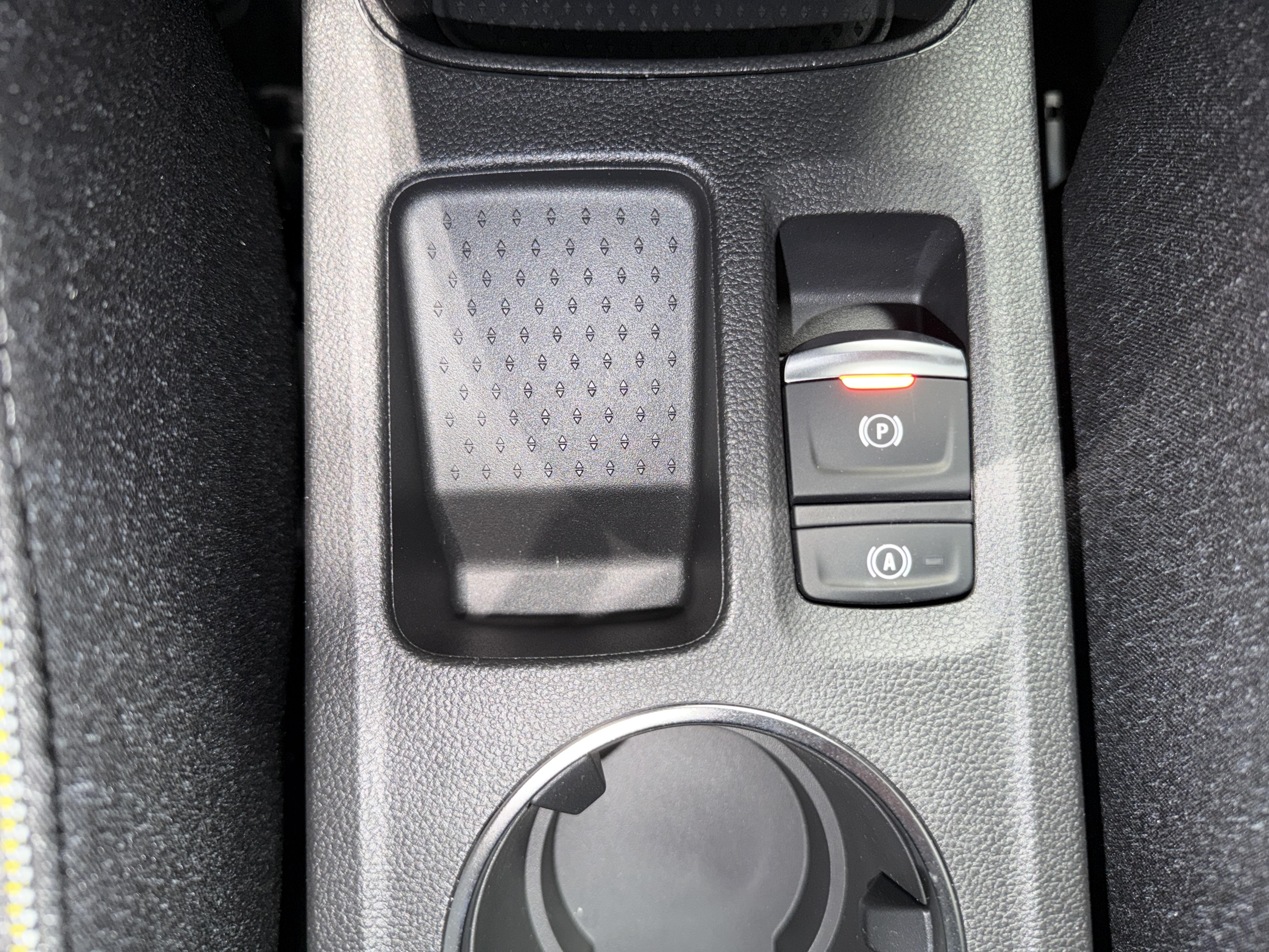 MITSUBISHI Grandis 1.8 MPI HEV 158 Intense - Véhicule Occasion Océane Auto
