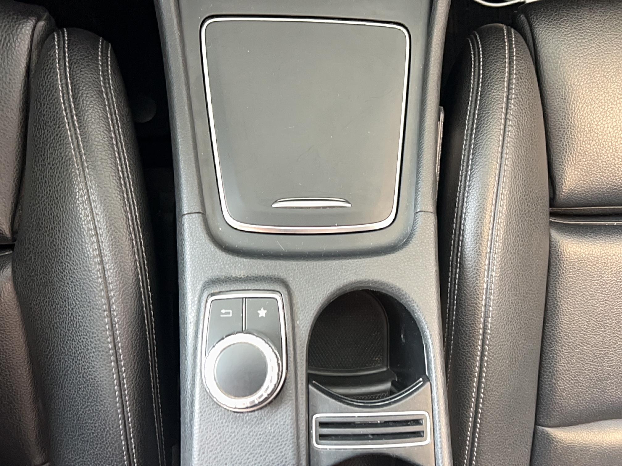 MERCEDES CLA 200 d 4Matic Inspiration 7-G DCT A - Véhicule Occasion Océane Auto