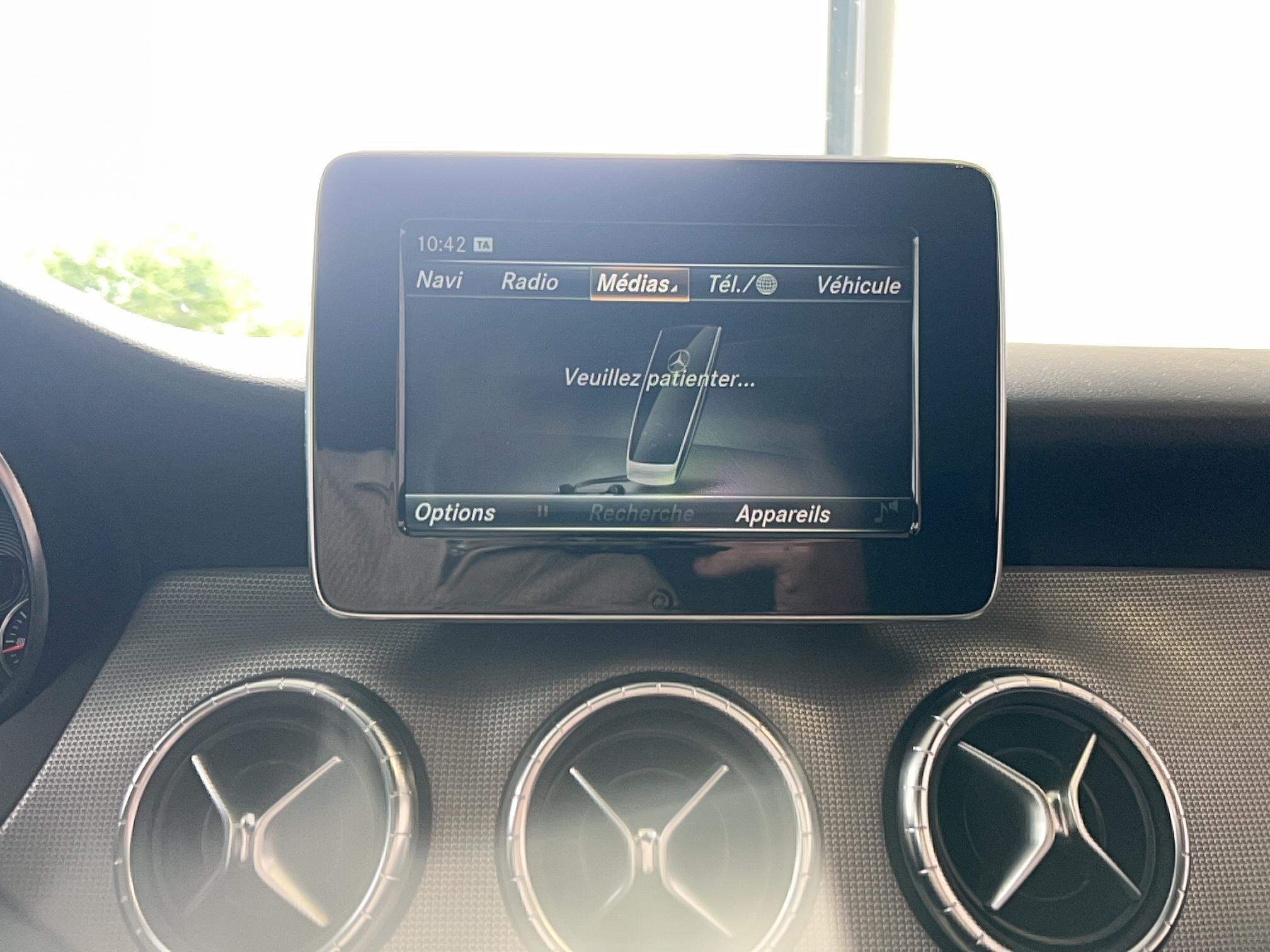 MERCEDES CLA 200 d 4Matic Inspiration 7-G DCT A - Véhicule Occasion Océane Auto