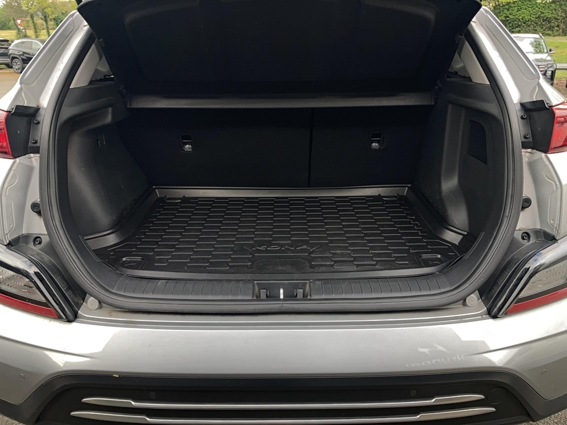 HYUNDAI Kona Electrique 39 kWh - 136 ch Intuitive - Véhicule Occasion Océane Auto