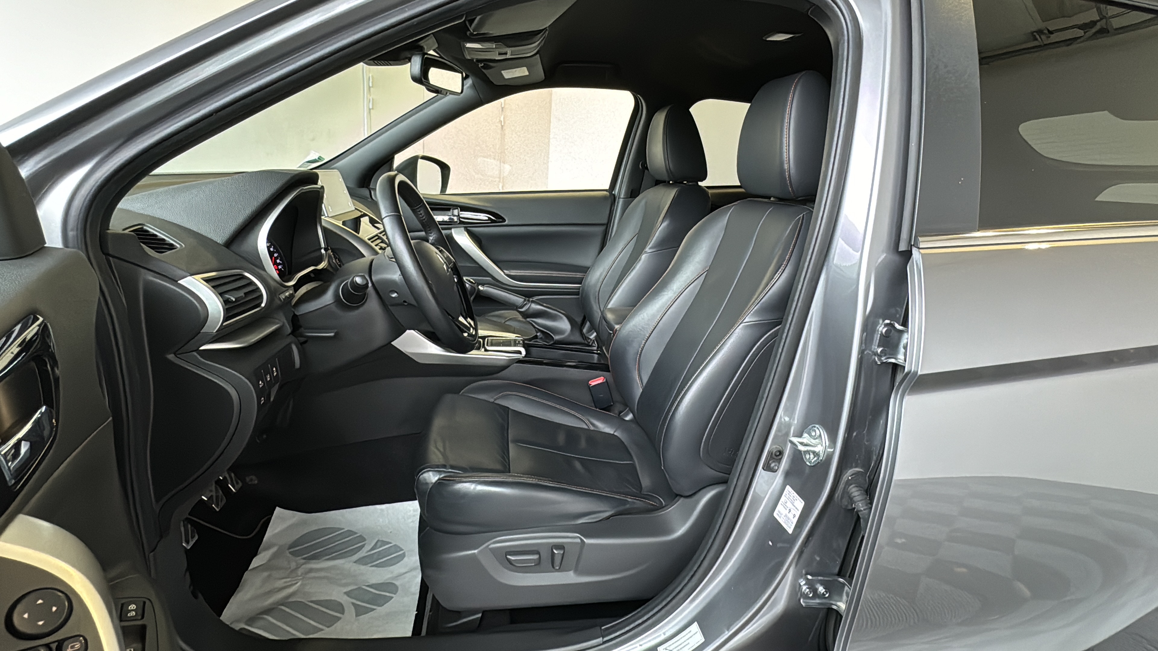 MITSUBISHI Eclipse Cross 1.5 MIVEC 163 BVM6 2WD Instyle - Véhicule Occasion Océane Auto