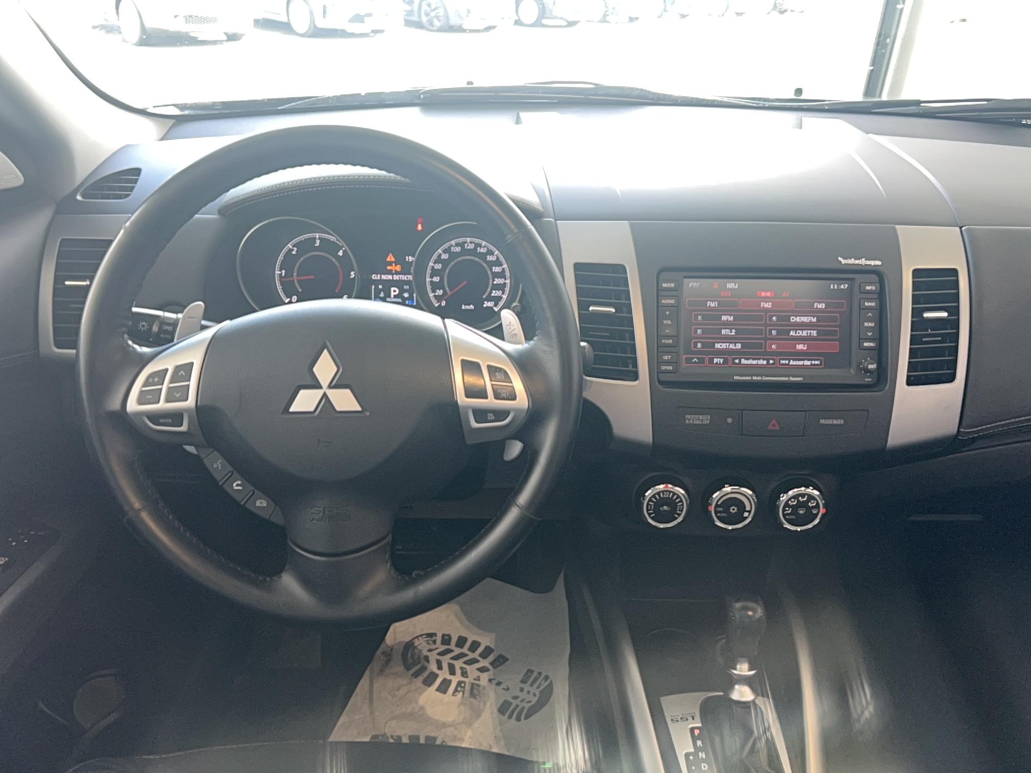 MITSUBISHI Outlander 2.2 DI-D 150 4WD Instyle A - Véhicule Occasion Océane Auto