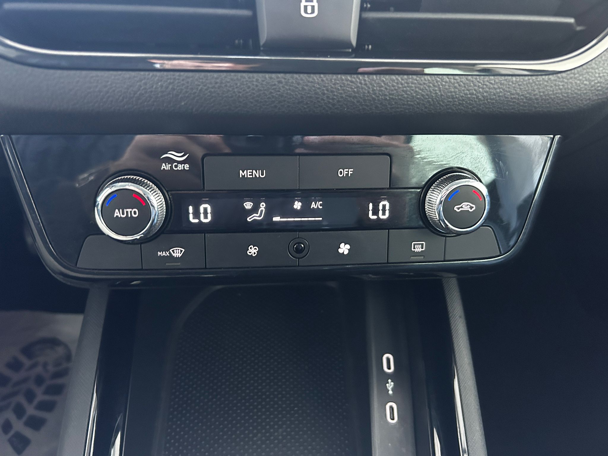 SKODA Kamiq 1.0 TSI Evo 2 116 ch BVM6 Selection - Véhicule Occasion Océane Auto