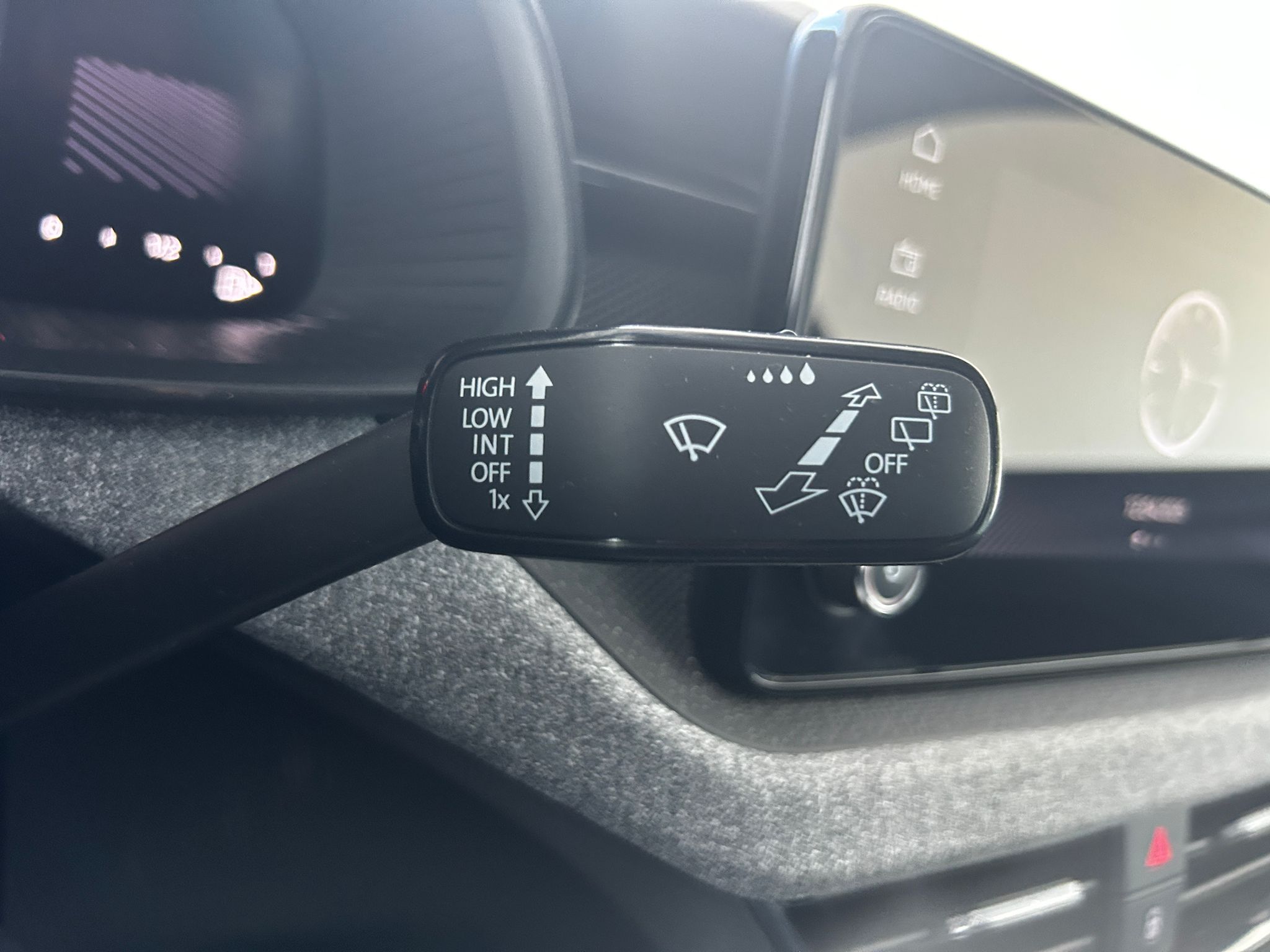 SKODA Kamiq 1.0 TSI Evo 2 116 ch BVM6 Selection - Véhicule Occasion Océane Auto