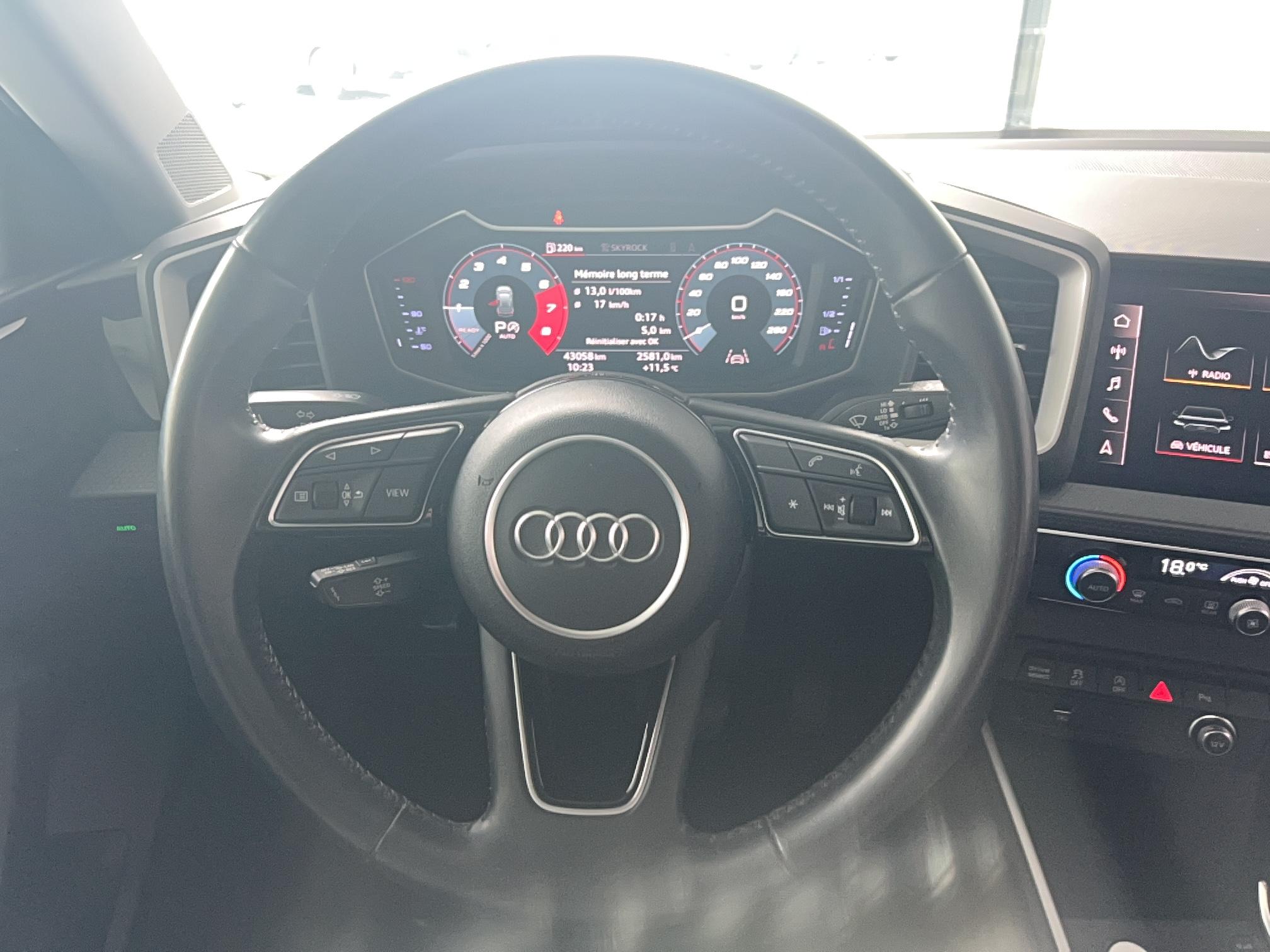 AUDI A1 Sportback 30 TFSI 116 ch S tronic 7 Design Luxe - Véhicule Occasion - Océane Auto AUDI A1 Sportback 30 TFSI 116 ch S tronic 7 Design Luxe - Véhicule Occasion Océane Auto