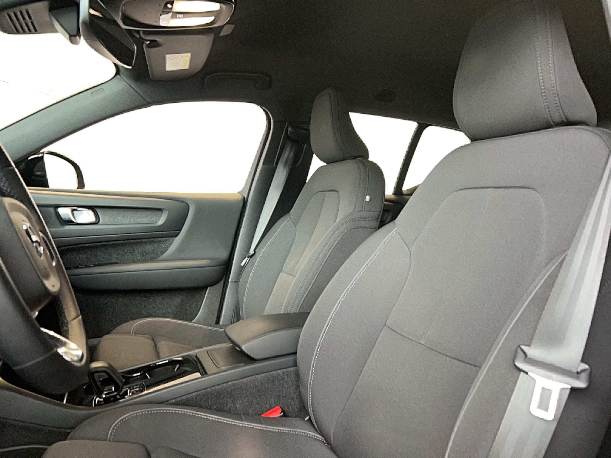 VOLVO XC40 Recharge Twin AWD 408 ch 1EDT Plus - Véhicule Occasion Océane Auto