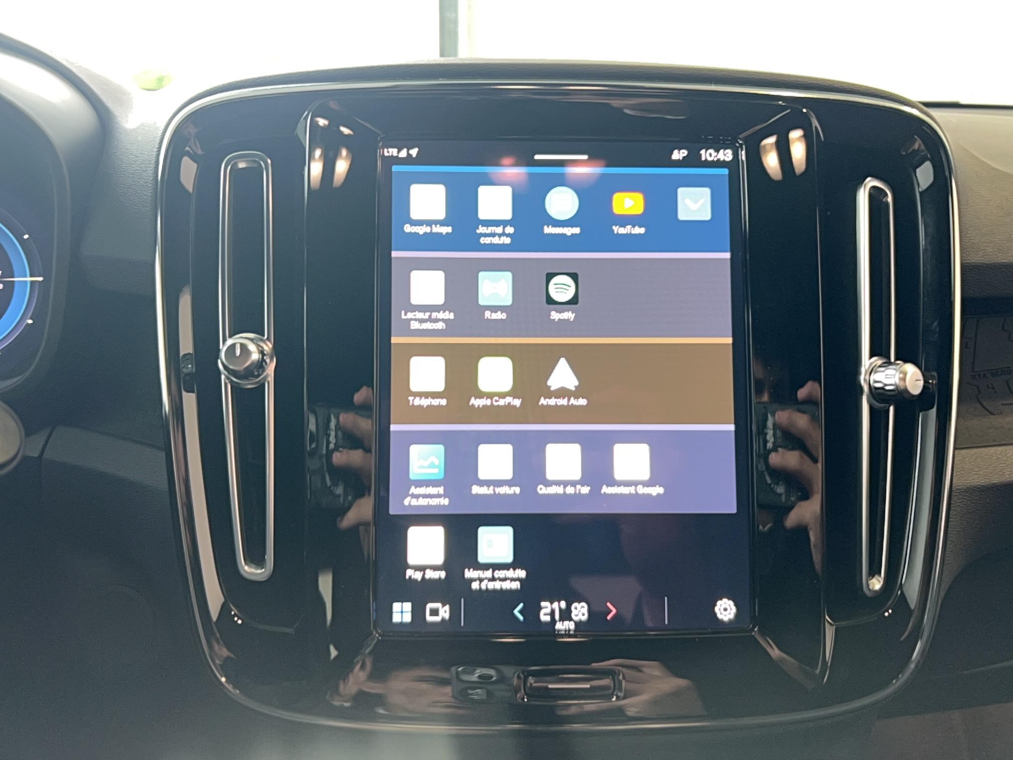VOLVO XC40 Recharge Twin AWD 408 ch 1EDT Plus - Véhicule Occasion Océane Auto