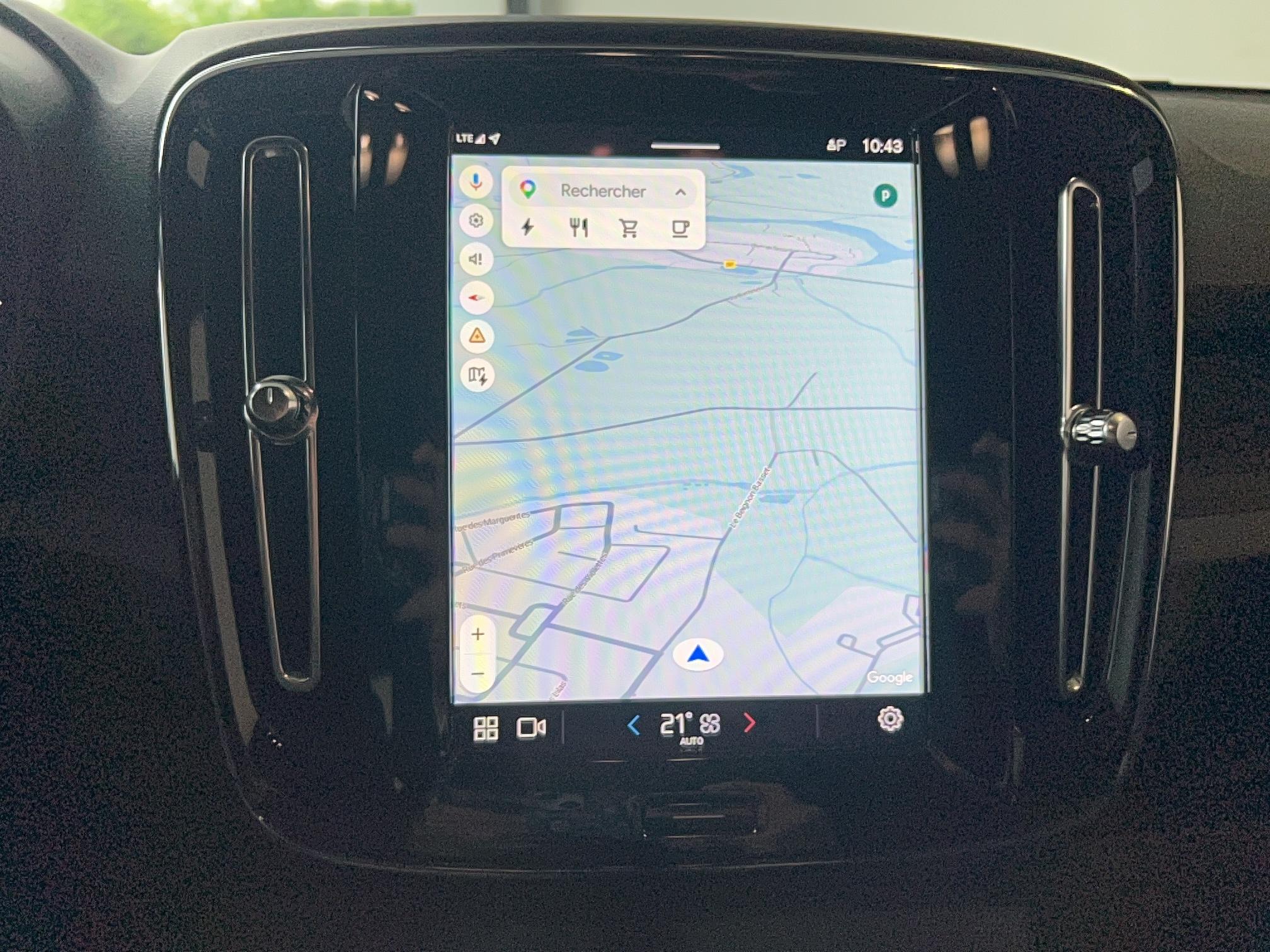 VOLVO XC40 Recharge Twin AWD 408 ch 1EDT Plus - Véhicule Occasion Océane Auto