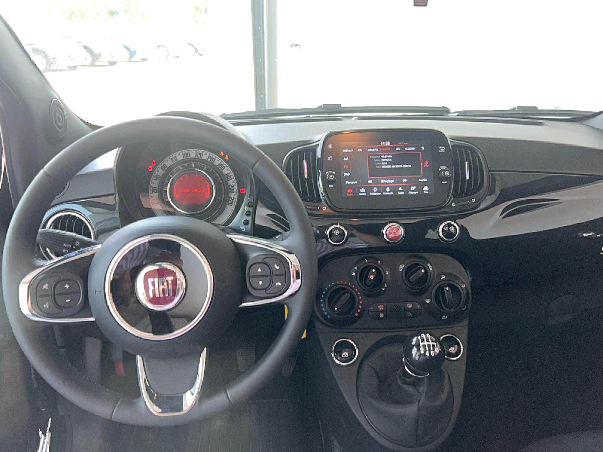 FIAT 500 1.0 70 ch Hybride BSG S/S Club - Véhicule Occasion Océane Auto