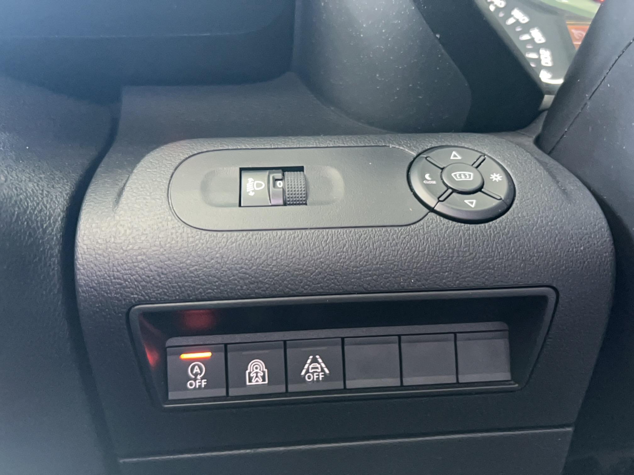 CITROEN Berlingo  BlueHDi 130 S&S BVM6 Shine - Véhicule Occasion Océane Auto