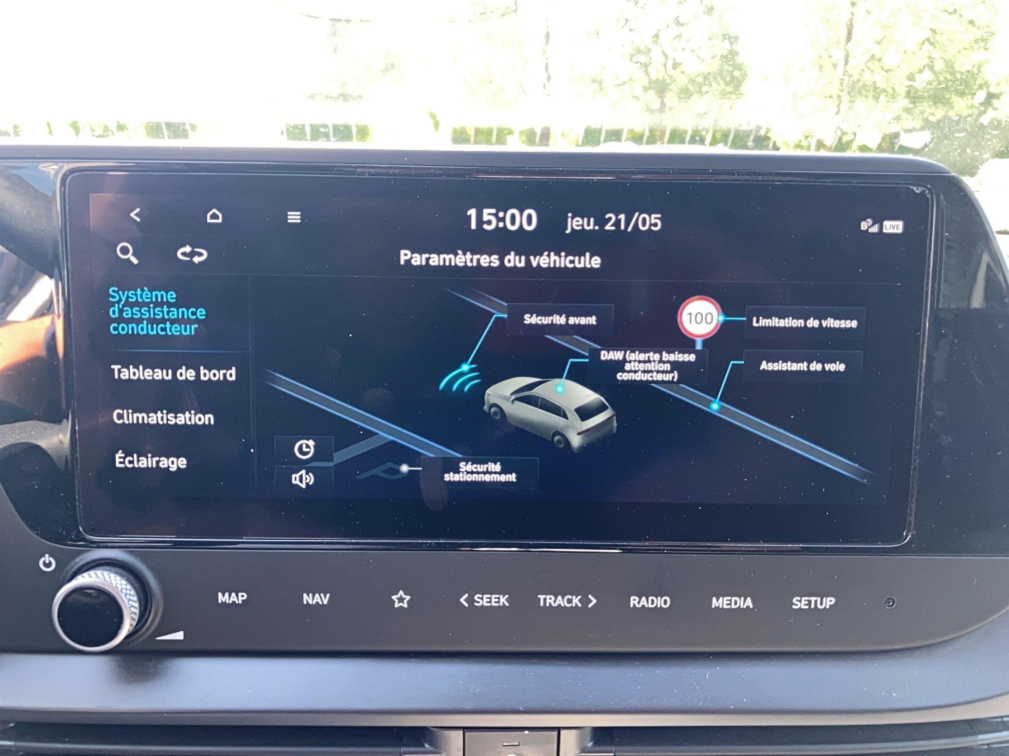 HYUNDAI i20 1.0 T-GDi 100 Hybrid 48V Creative - Véhicule Occasion - Océane Auto HYUNDAI i20 1.0 T-GDi 100 Hybrid 48V Creative - Véhicule Occasion Océane Auto