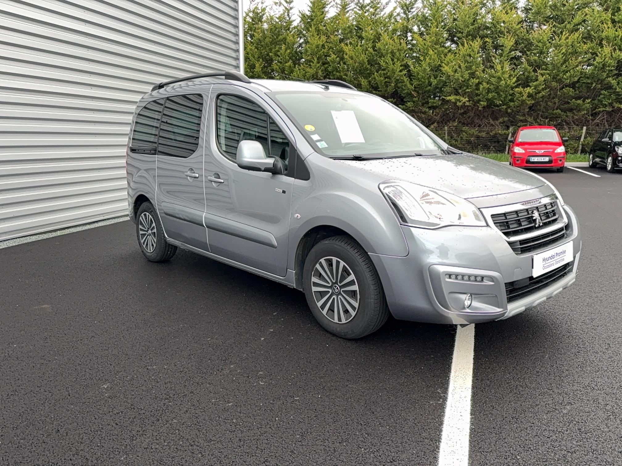 PEUGEOT Partner Tepee 1.6 BlueHDi 100ch BVM5 Style - Véhicule Occasion Océane Auto