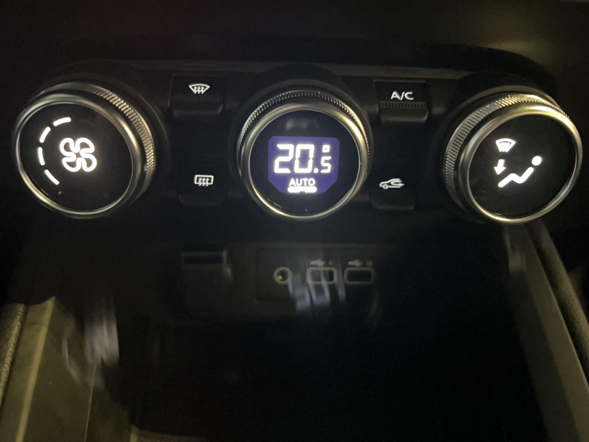 MITSUBISHI Colt 1.0 MPI-T 91 Intense - Véhicule Occasion Océane Auto