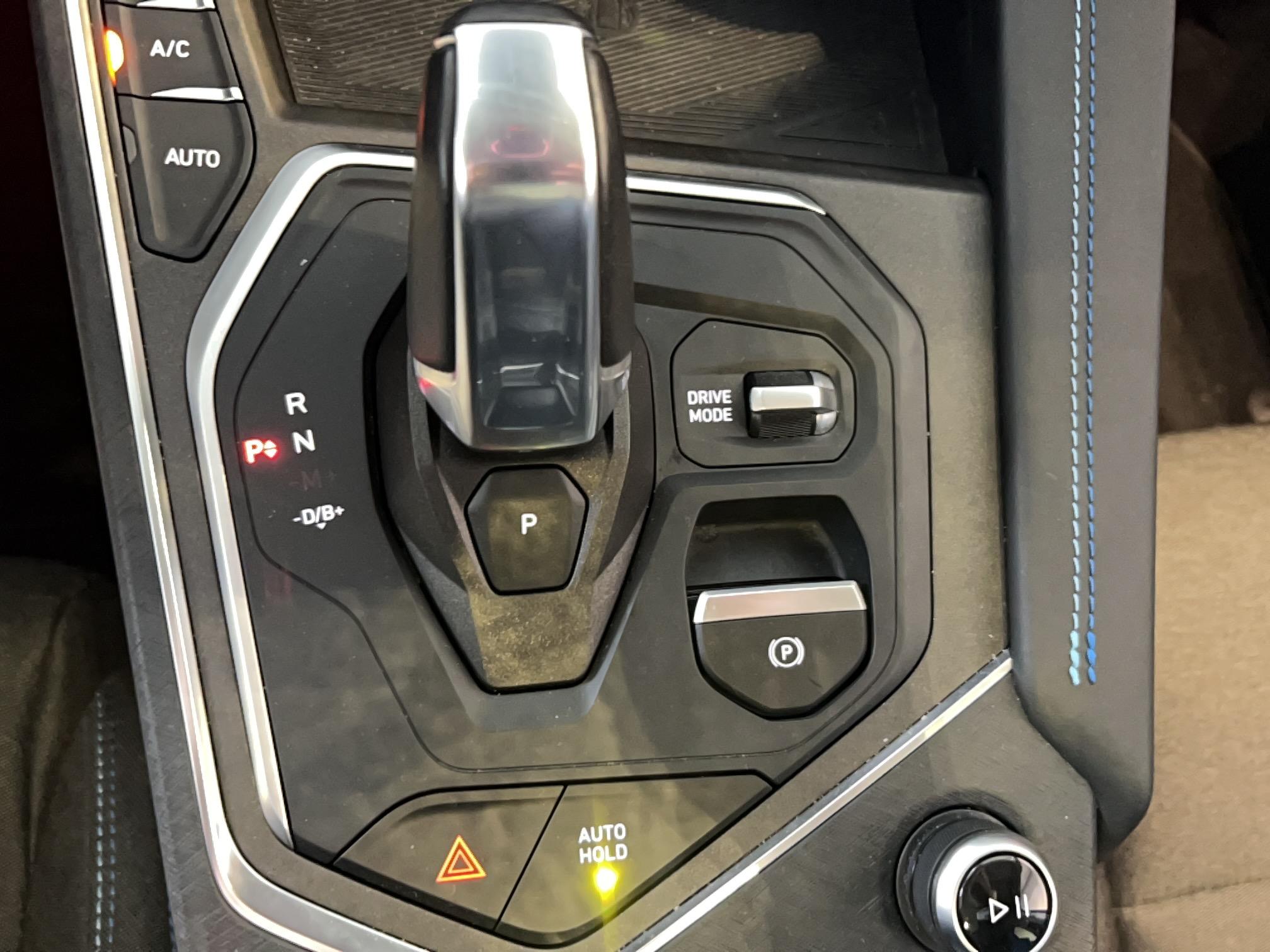 LYNK & CO 01 1.5 PHEV 261 ch DCTH7  - Véhicule Occasion Océane Auto