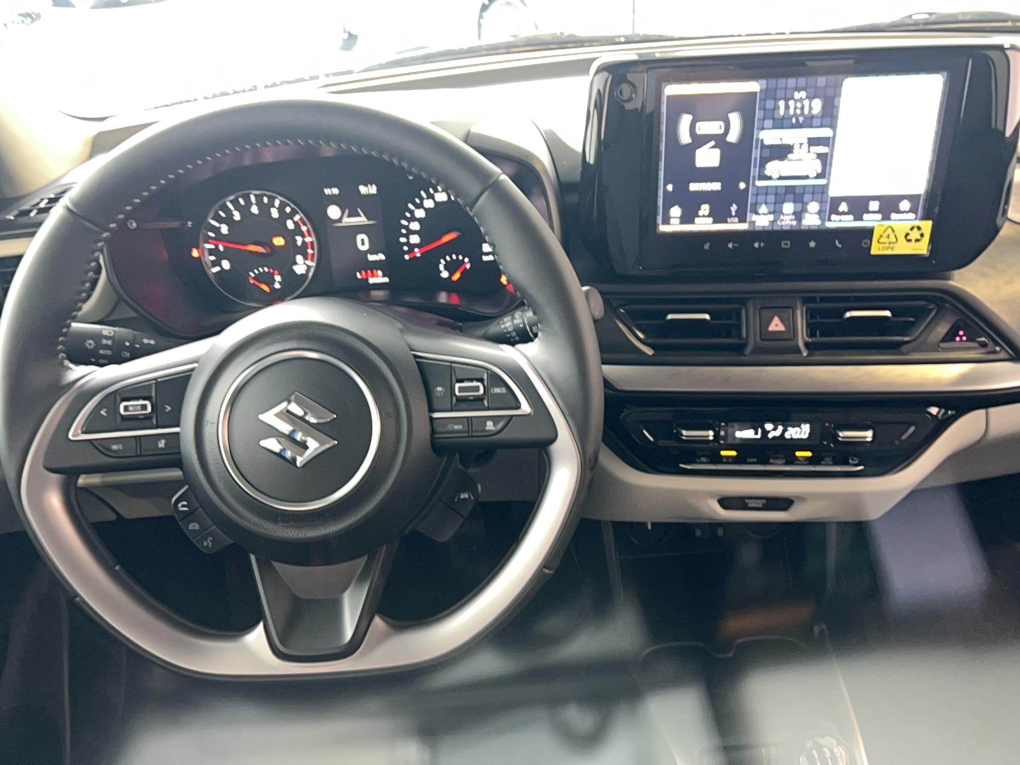 SUZUKI Swift 1.2 Dualjet Hybrid Pack - Véhicule Occasion Océane Auto