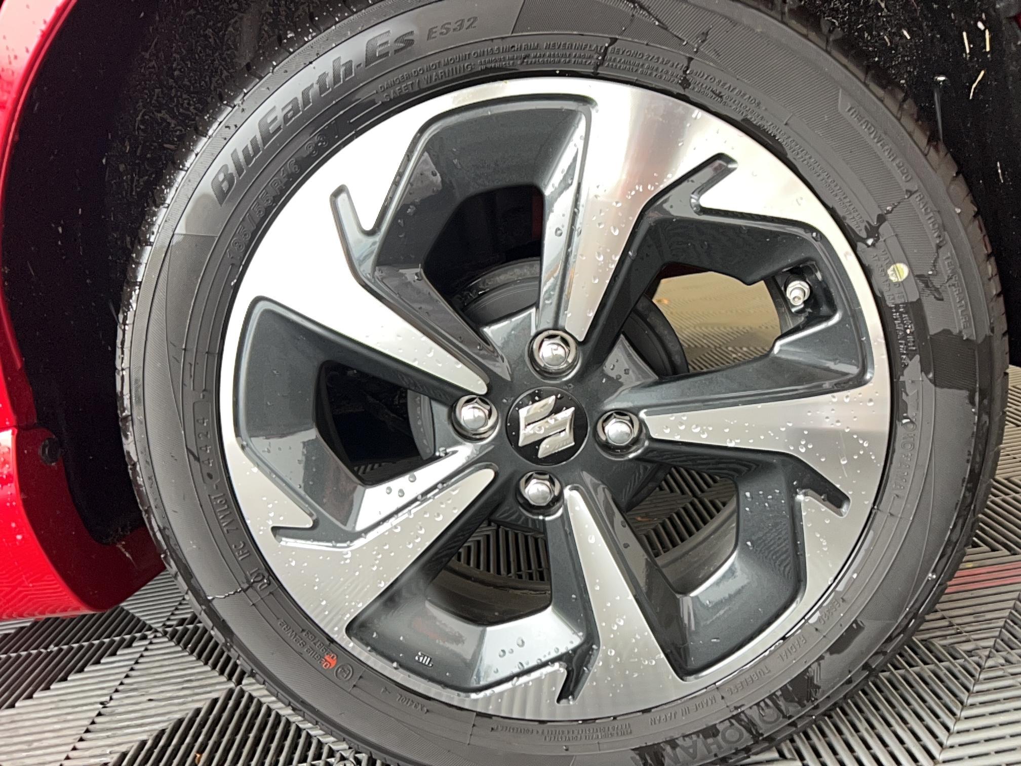 SUZUKI Swift 1.2 Dualjet Hybrid Pack - Véhicule Occasion Océane Auto