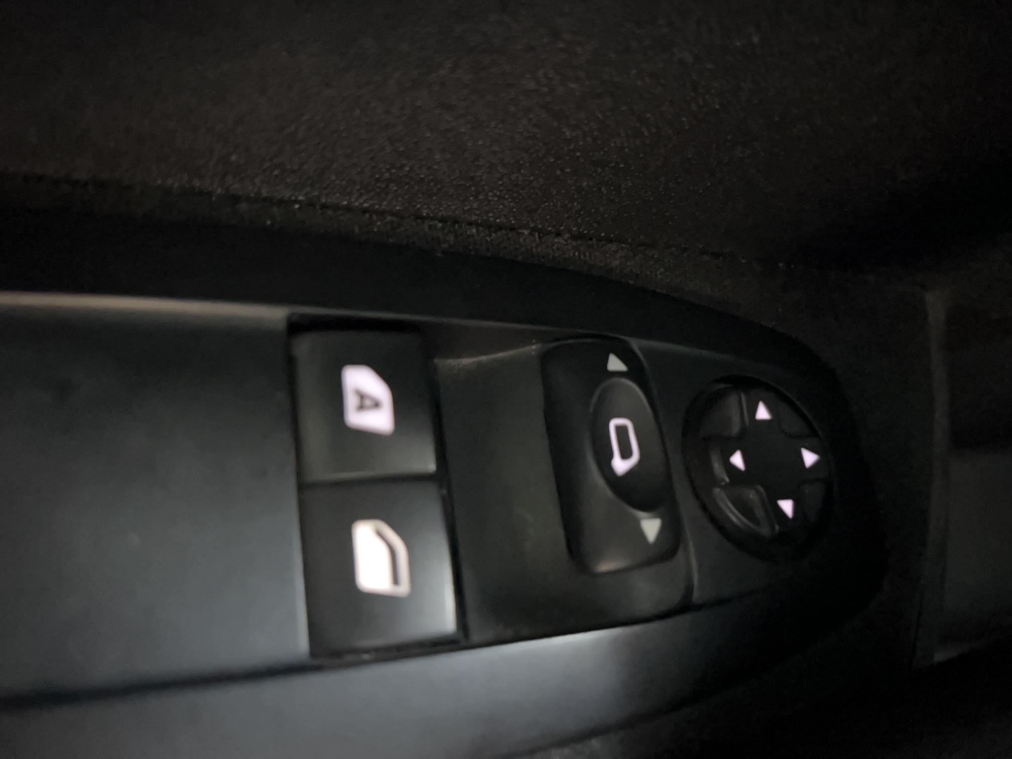 PEUGEOT 208 1,0 vti 68cv Active Business - Véhicule Occasion Océane Auto