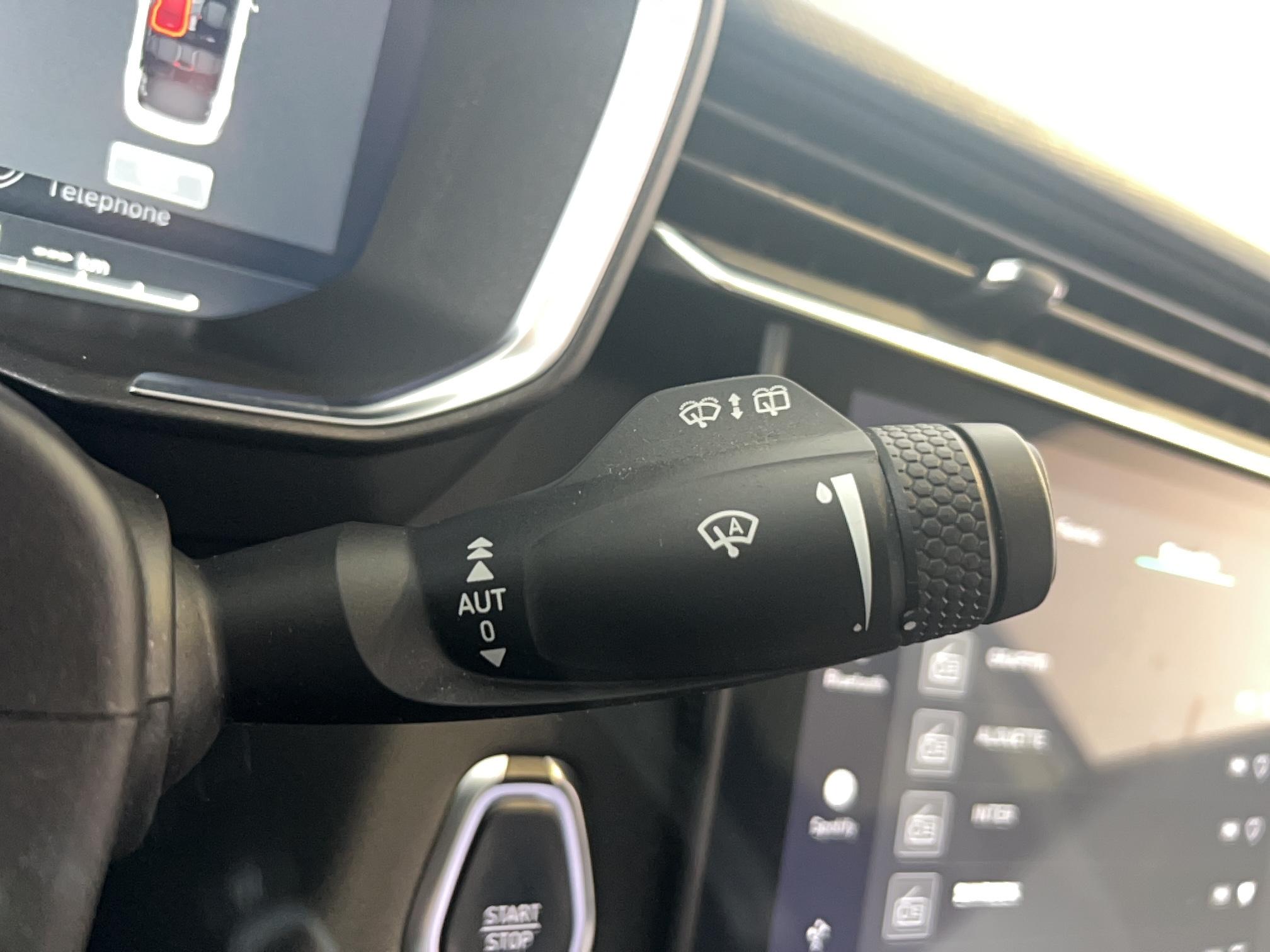 LYNK & CO 01 1.5 PHEV 261 ch DCTH7  - Véhicule Occasion Océane Auto