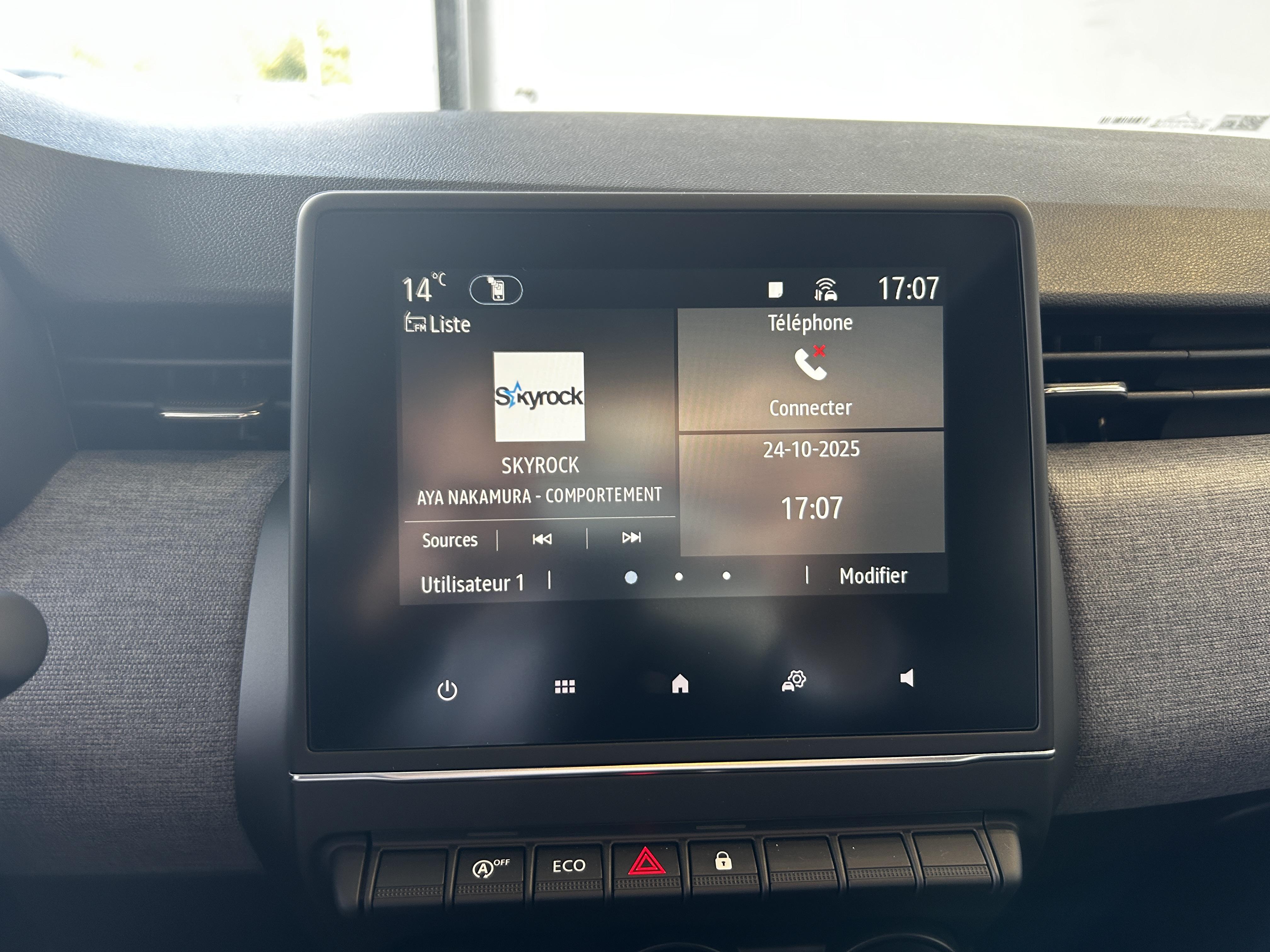 RENAULT Clio TCe 90 ch GSR2 Evolution - Véhicule Occasion Océane Auto