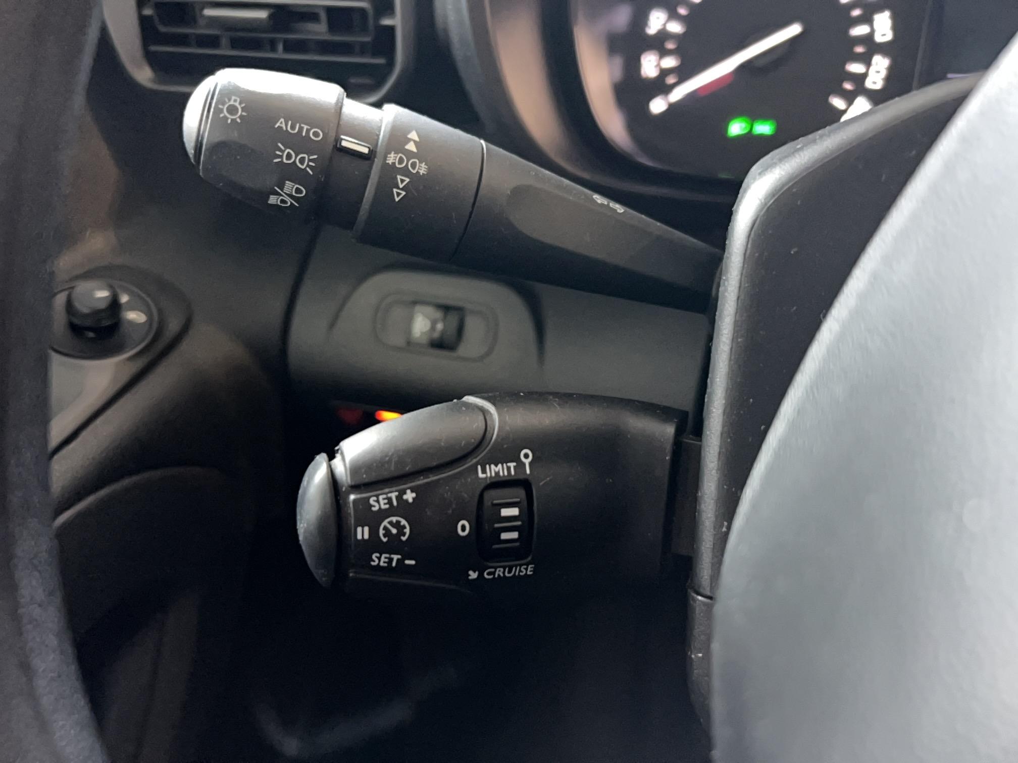 CITROEN BERLINGO VAN M 650 BLUEHDI 100 S&S BVM5 CLUB - Véhicule Occasion Océane Auto