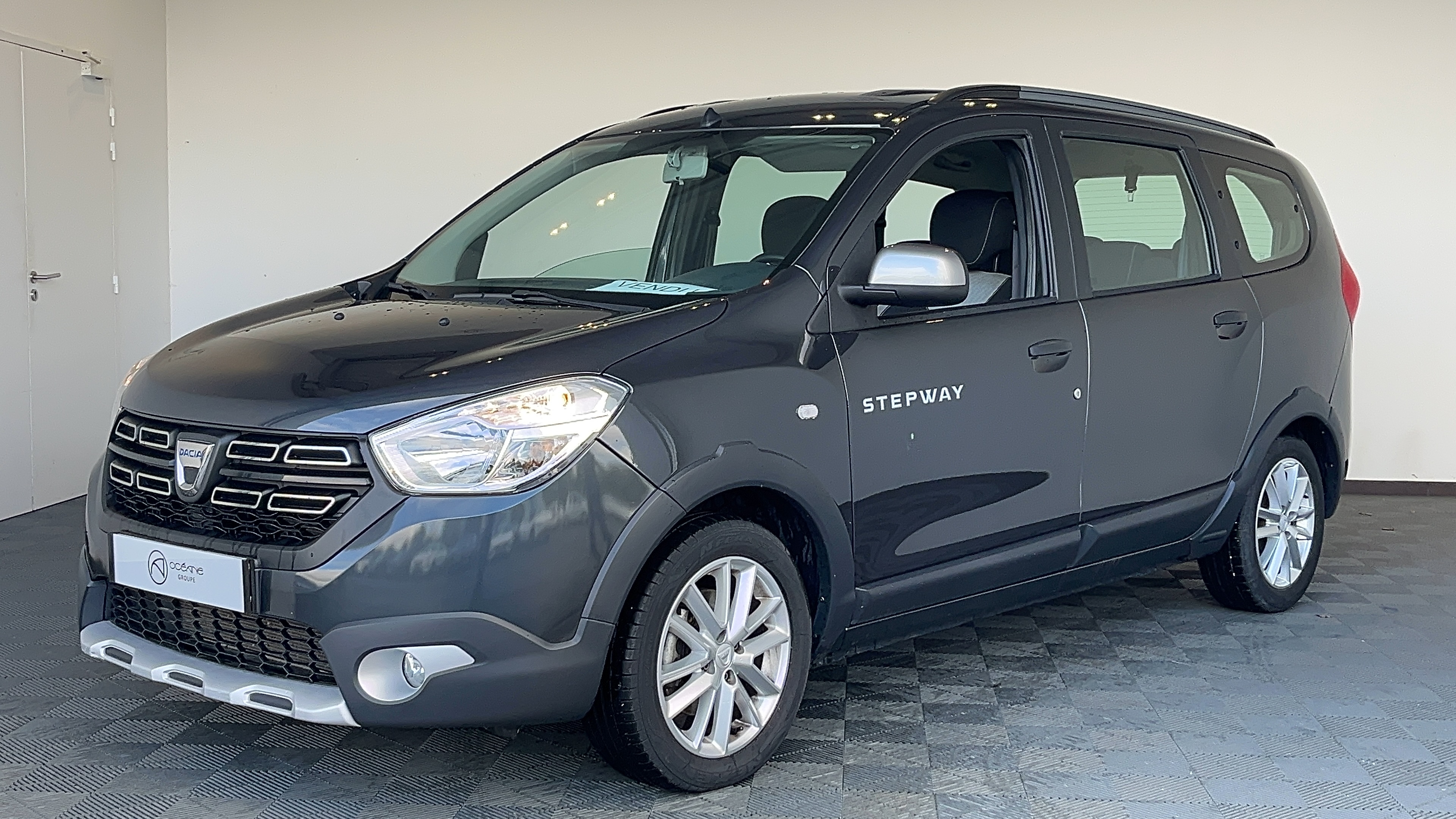 DACIA Lodgy Blue dCi 115 7 places CONFORTl - Véhicule Occasion Océane Auto