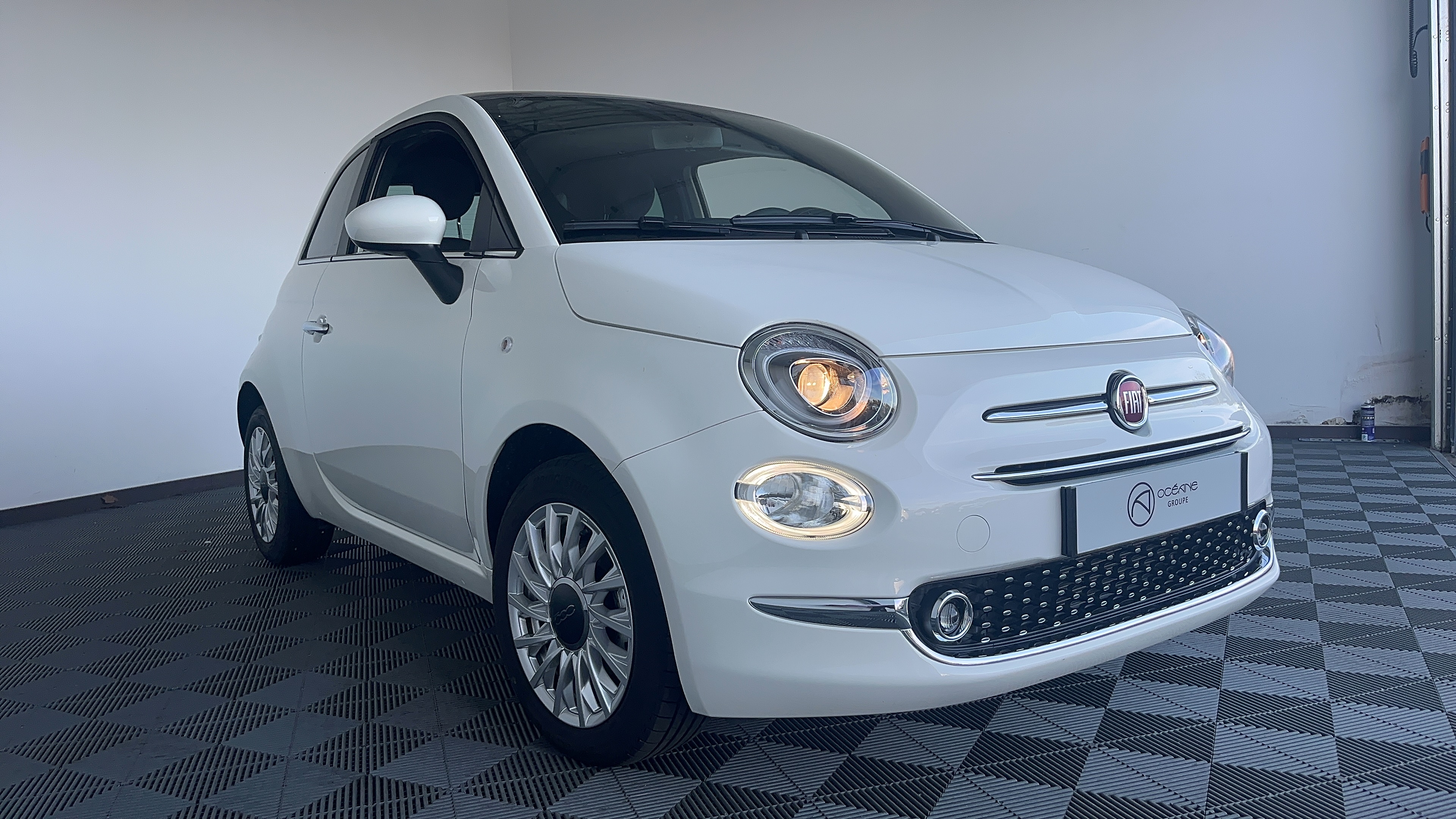 FIAT 500C 1.0 70 ch Hybride BSG S/S Dolcevita - Véhicule Occasion Océane Auto