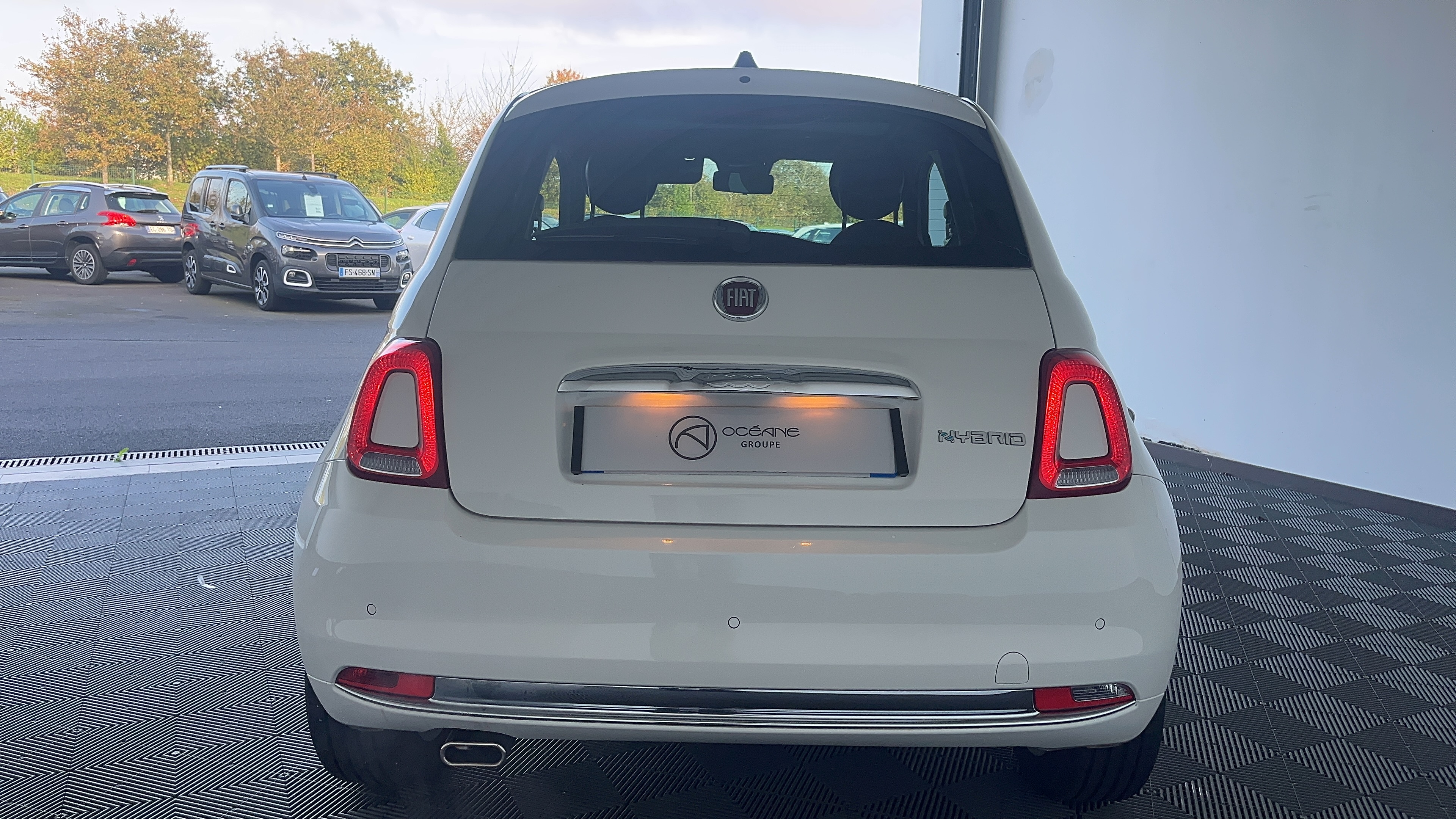 FIAT 500C 1.0 70 ch Hybride BSG S/S Dolcevita - Véhicule Occasion - Océane Auto FIAT 500C 1.0 70 ch Hybride BSG S/S Dolcevita - Véhicule Occasion Océane Auto