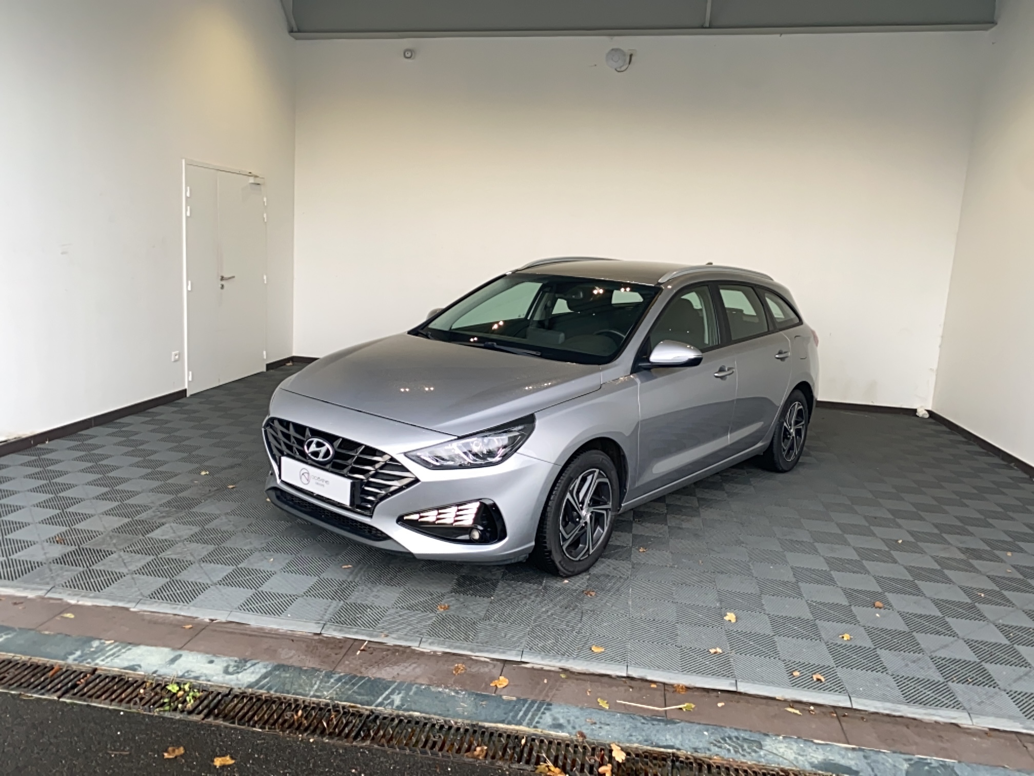 HYUNDAI i30 SW 1.6 CRDi 115  DCT-7 Business - Véhicule Occasion Océane Auto