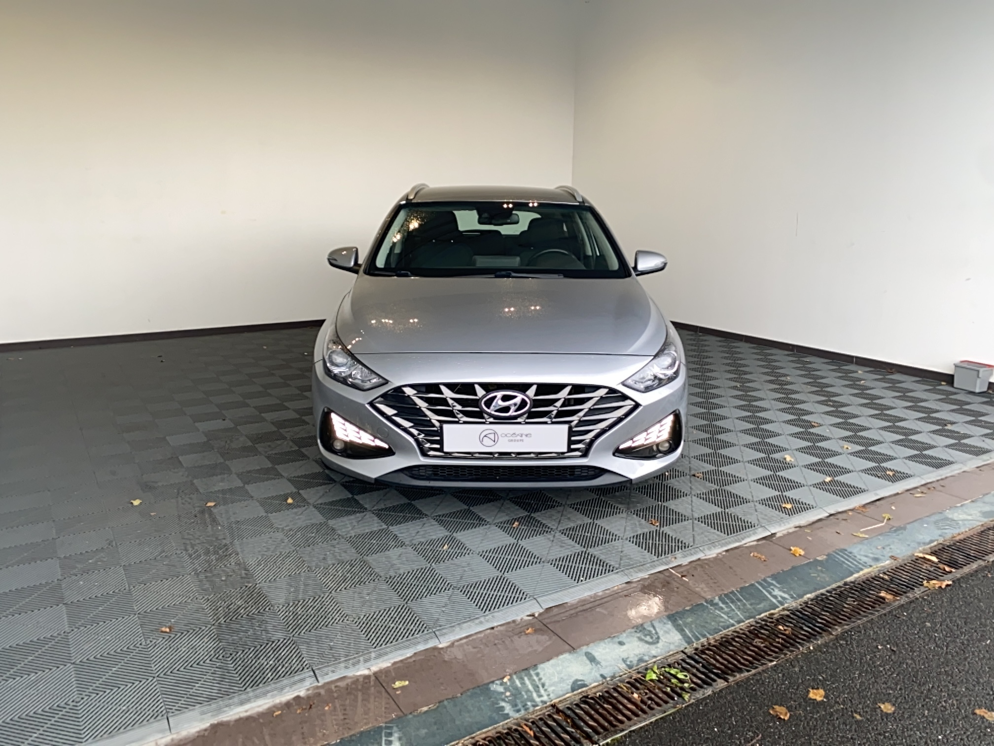 HYUNDAI i30 SW 1.6 CRDi 115  DCT-7 Business - Véhicule Occasion Océane Auto