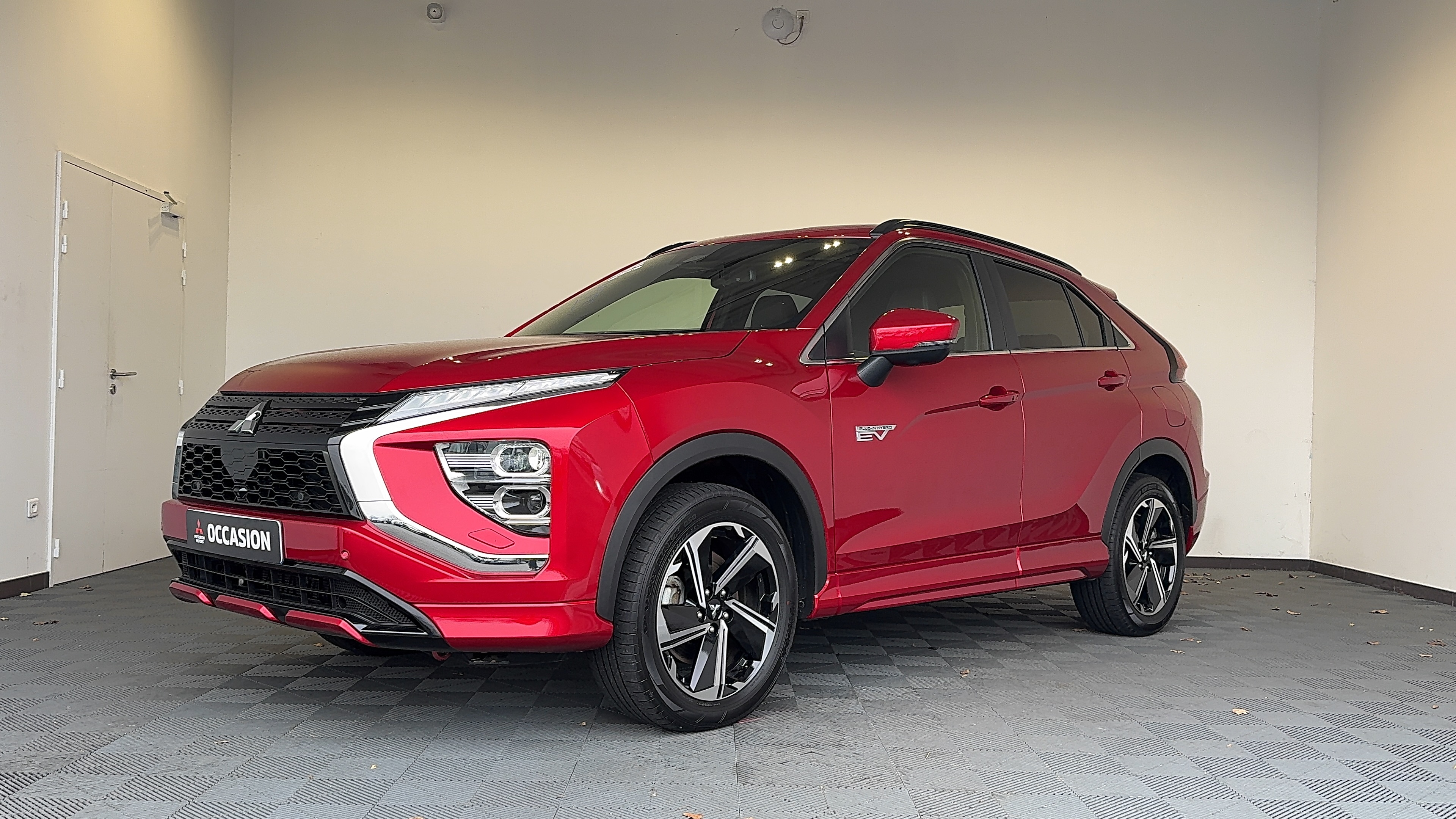 MITSUBISHI Eclipse Cross 2.4 MIVEC PHEV Twin Motor 4WD Intense Design - Véhicule Occasion Océane Auto